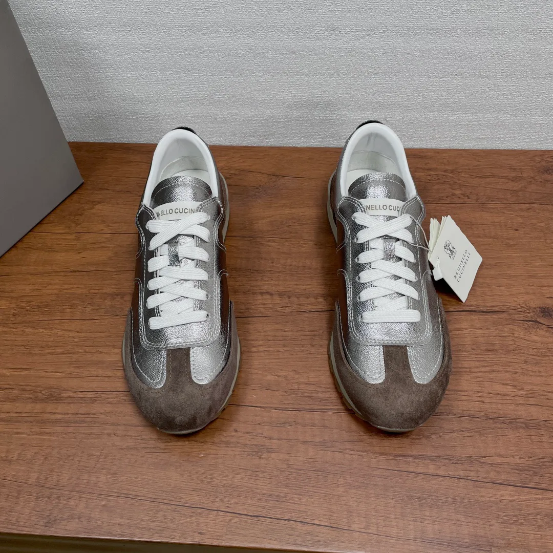 Кроссовки Женские Brunello Cucinelli 18296830