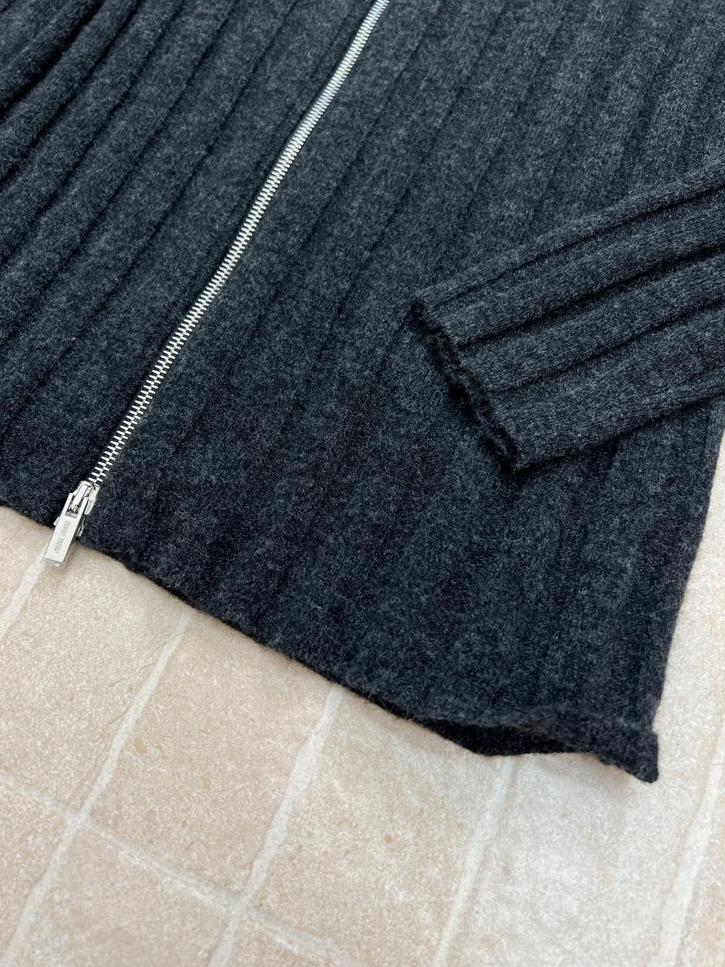 Джемперы И Свитеры Женские Miu Miu 723630