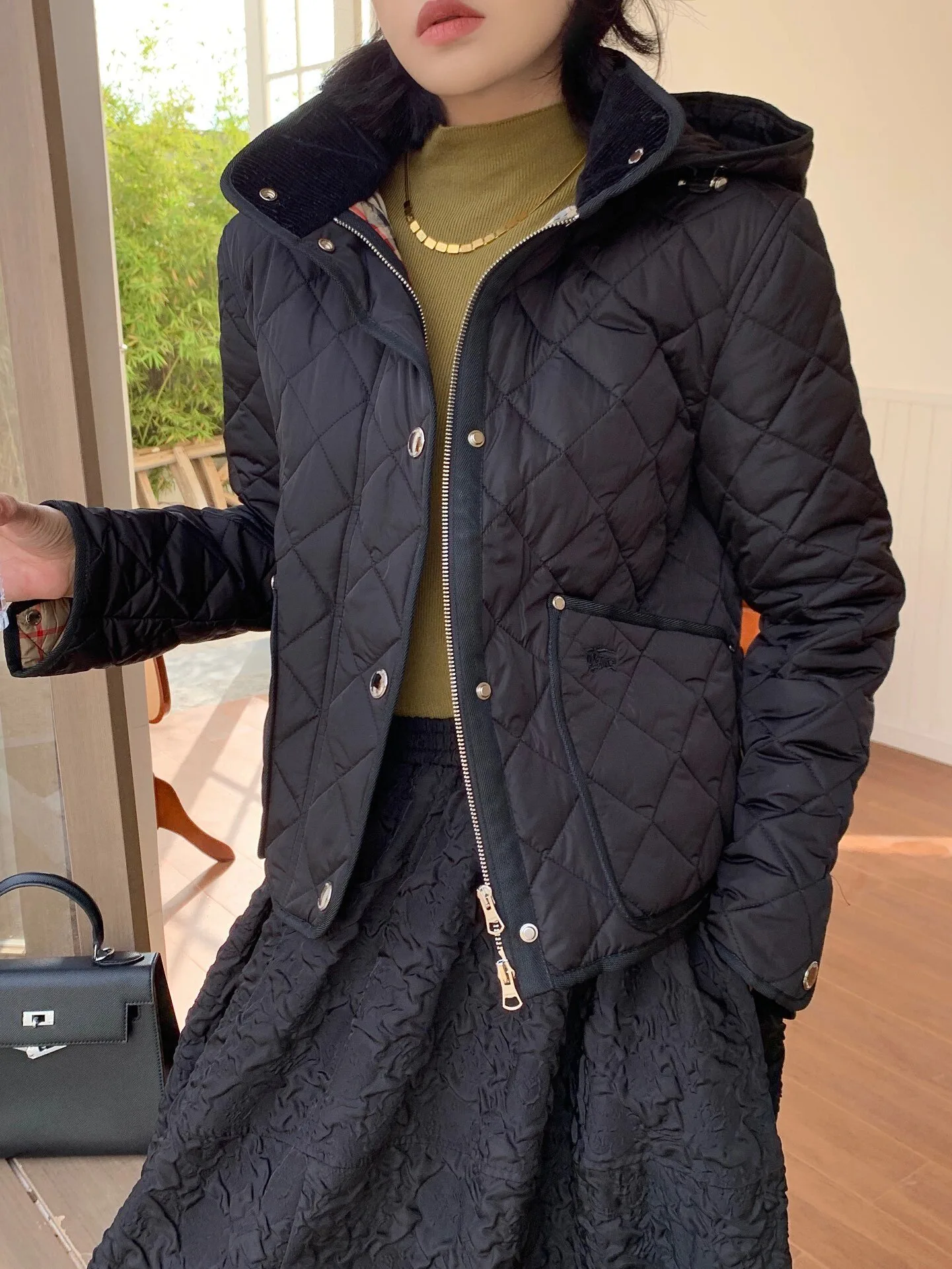 Куртки И Пуховики Женские Burberry 11433066
