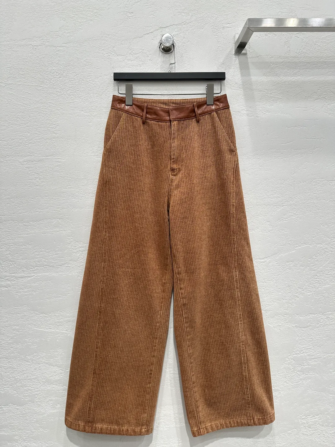 Брюки Мужские Prada 10268185