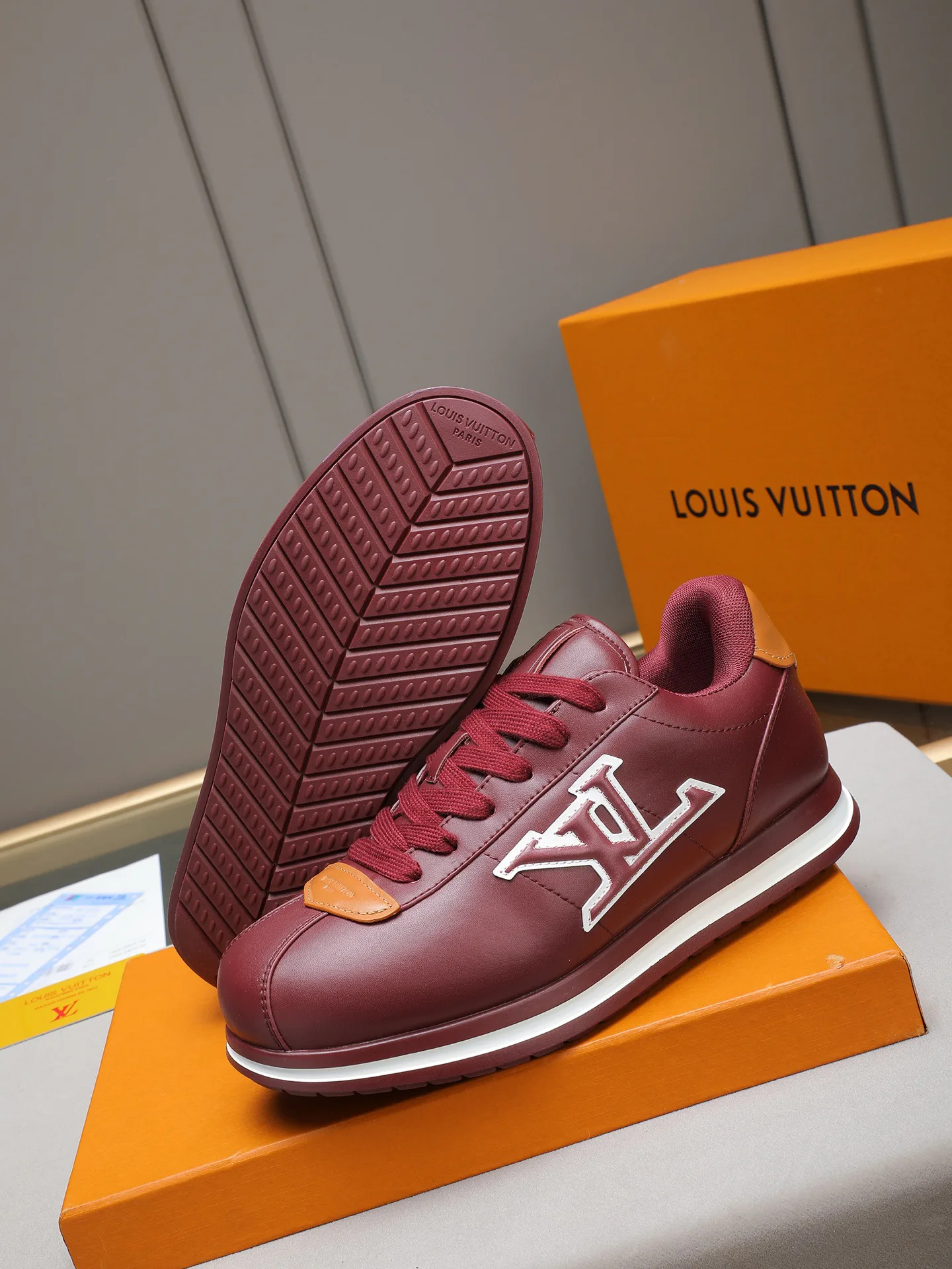 Кроссовки Мужские Louis Vuitton 11490466