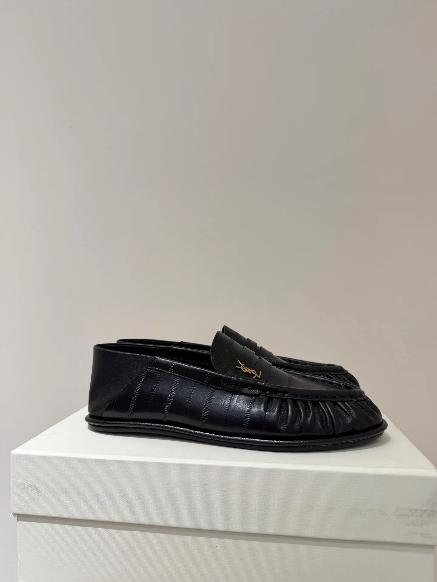 Лоферы И Мокасины Женские Saint Laurent 18195710