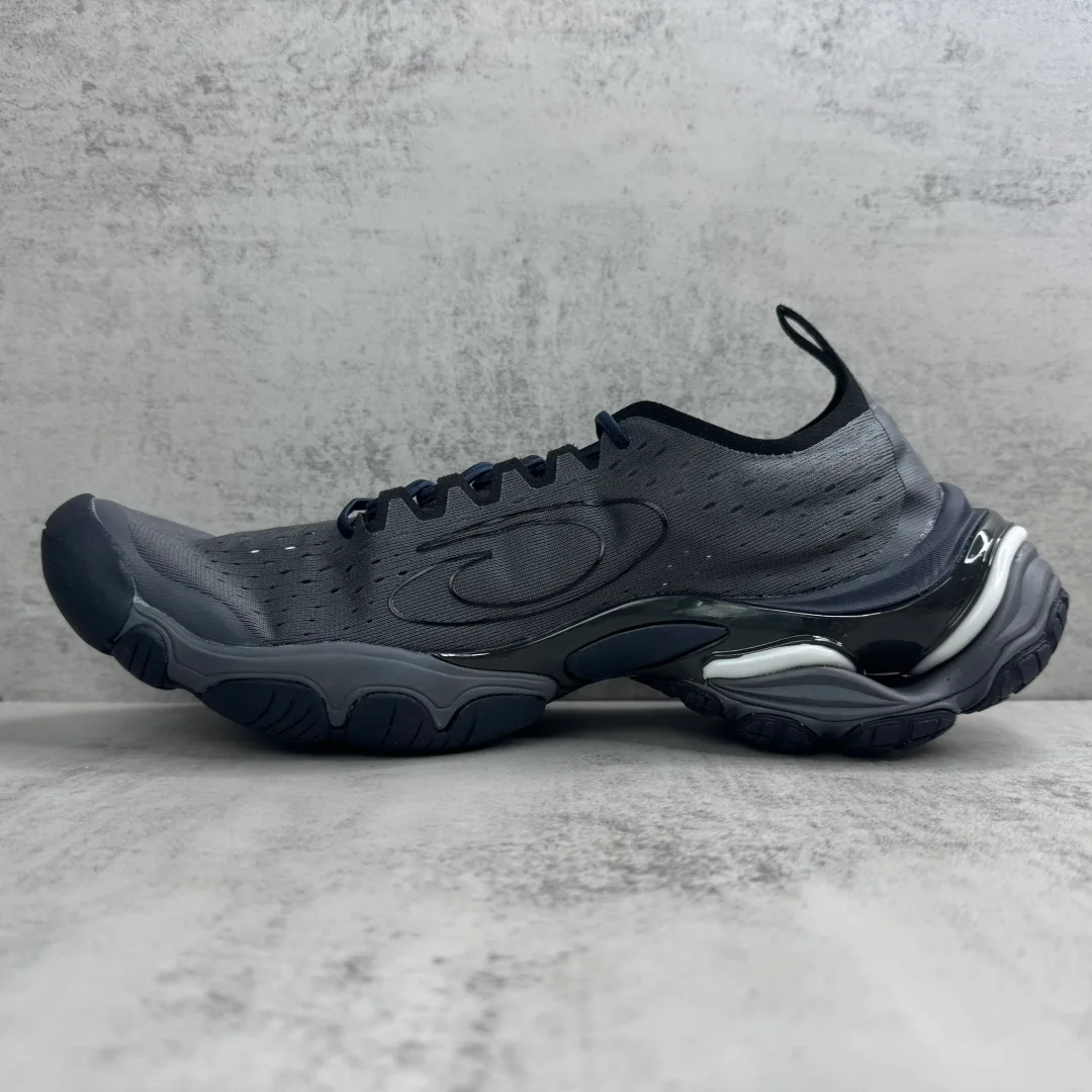 Кроссовки Женские Balenciaga 11842689