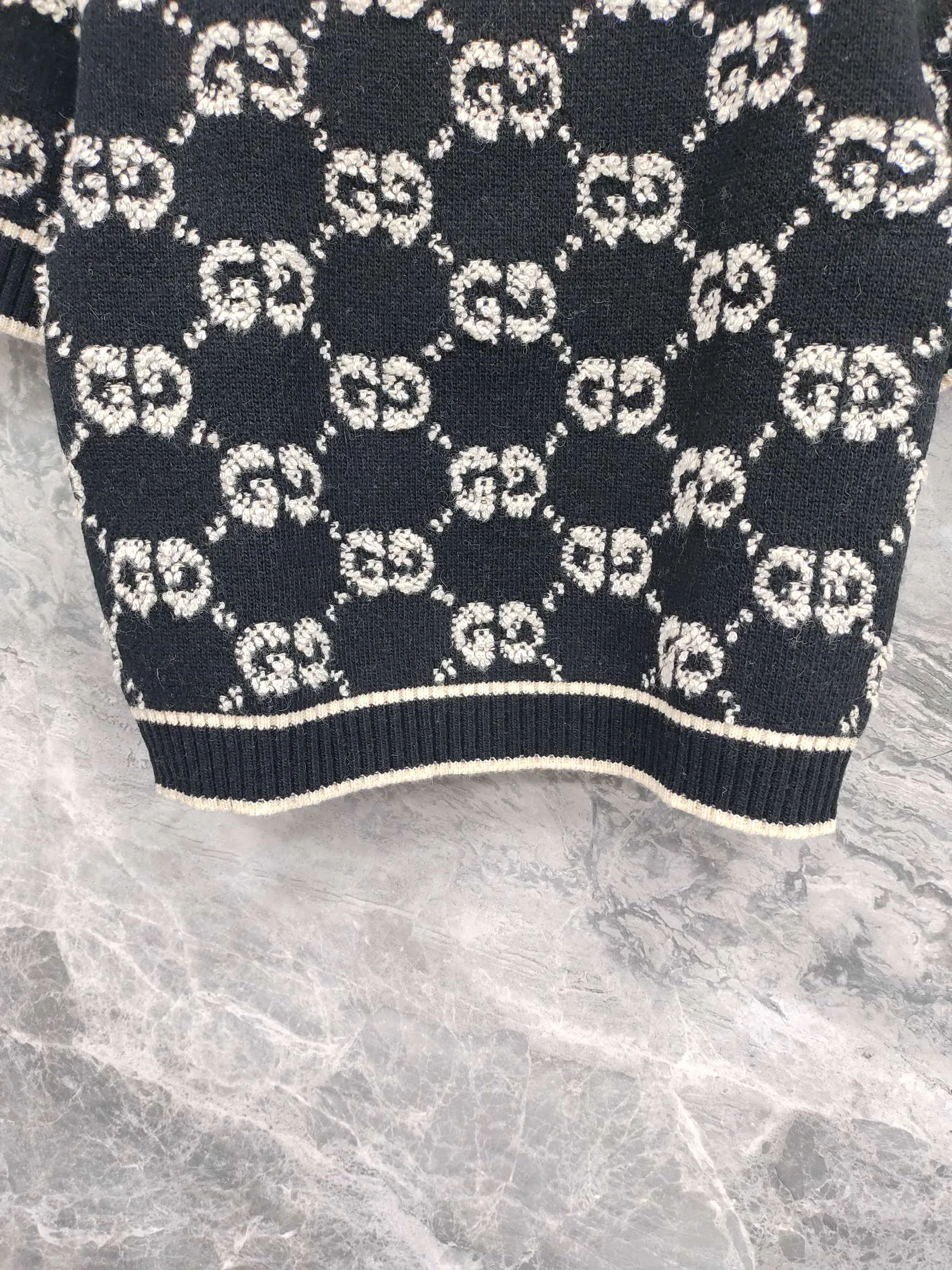 Джемперы И Свитеры Женские Gucci 18743573
