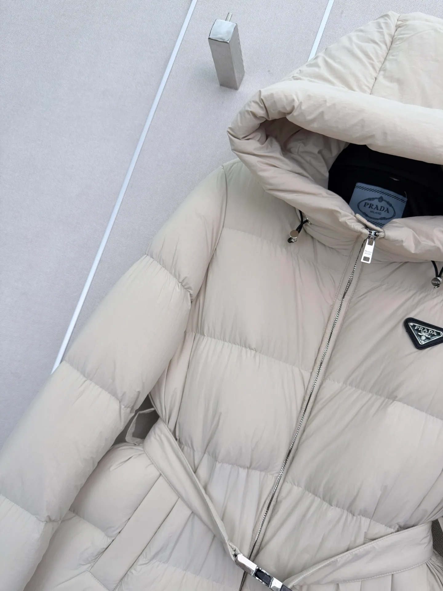 Куртки И Пуховики Женские Prada 18108680