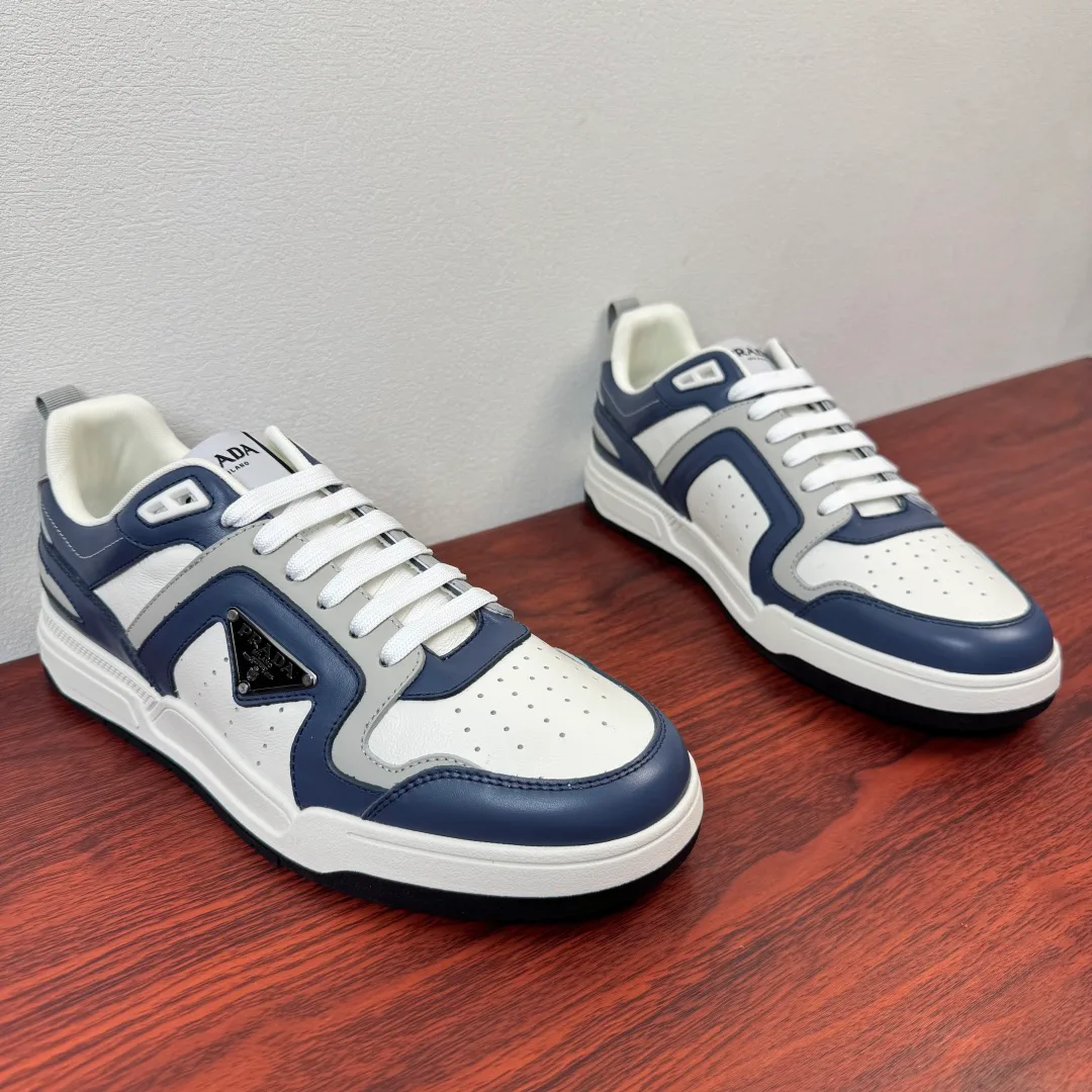 Кроссовки Мужские Prada 13216375