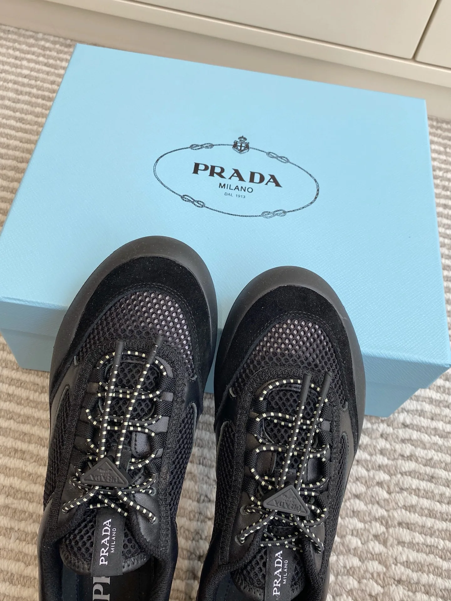Кроссовки Женские Prada 13239503