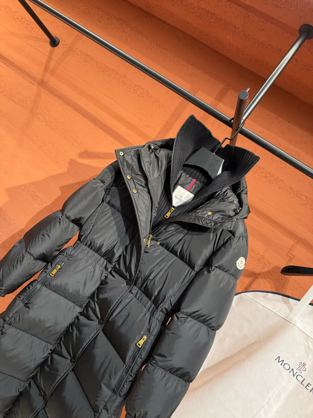 Куртки И Пуховики Женские Moncler 18048314
