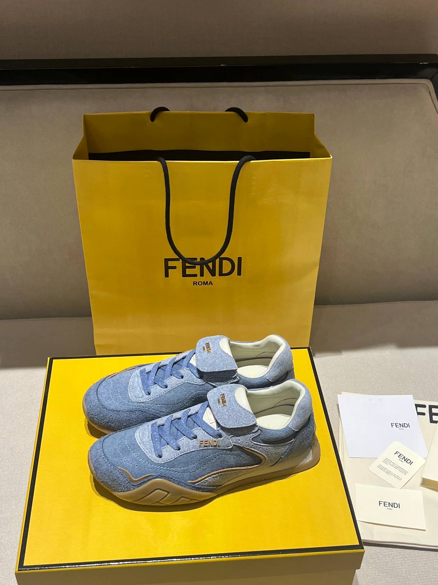 Кроссовки Женские Fendi 1469130