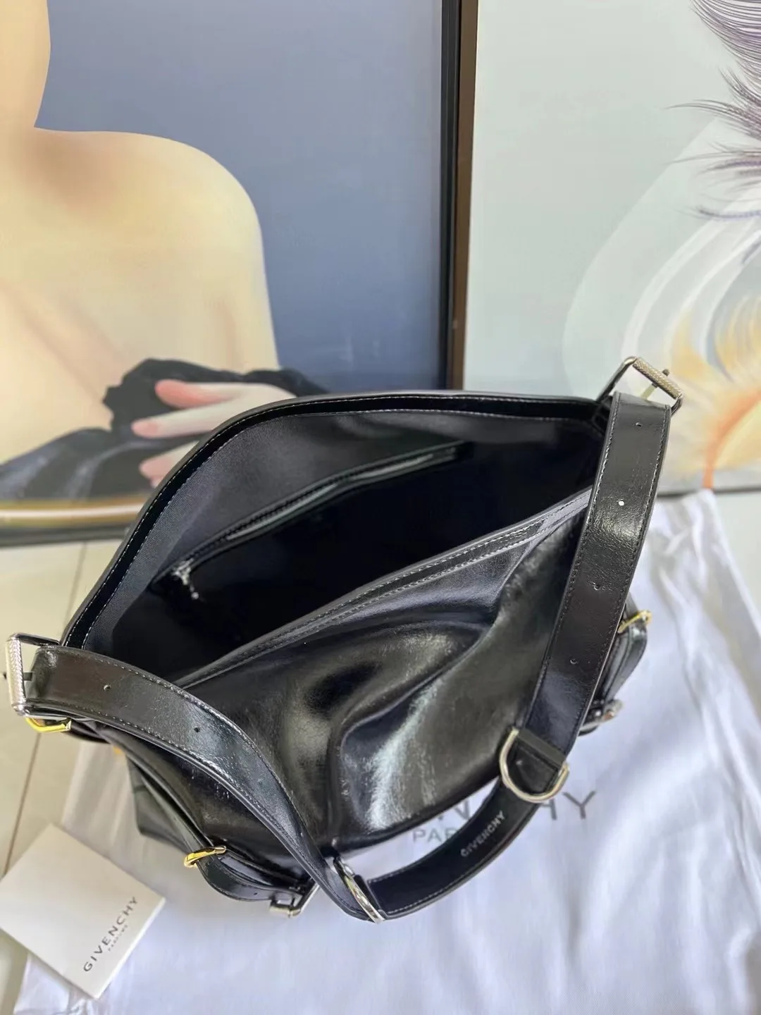 Сумки На Ремне Женские Givenchy 445244