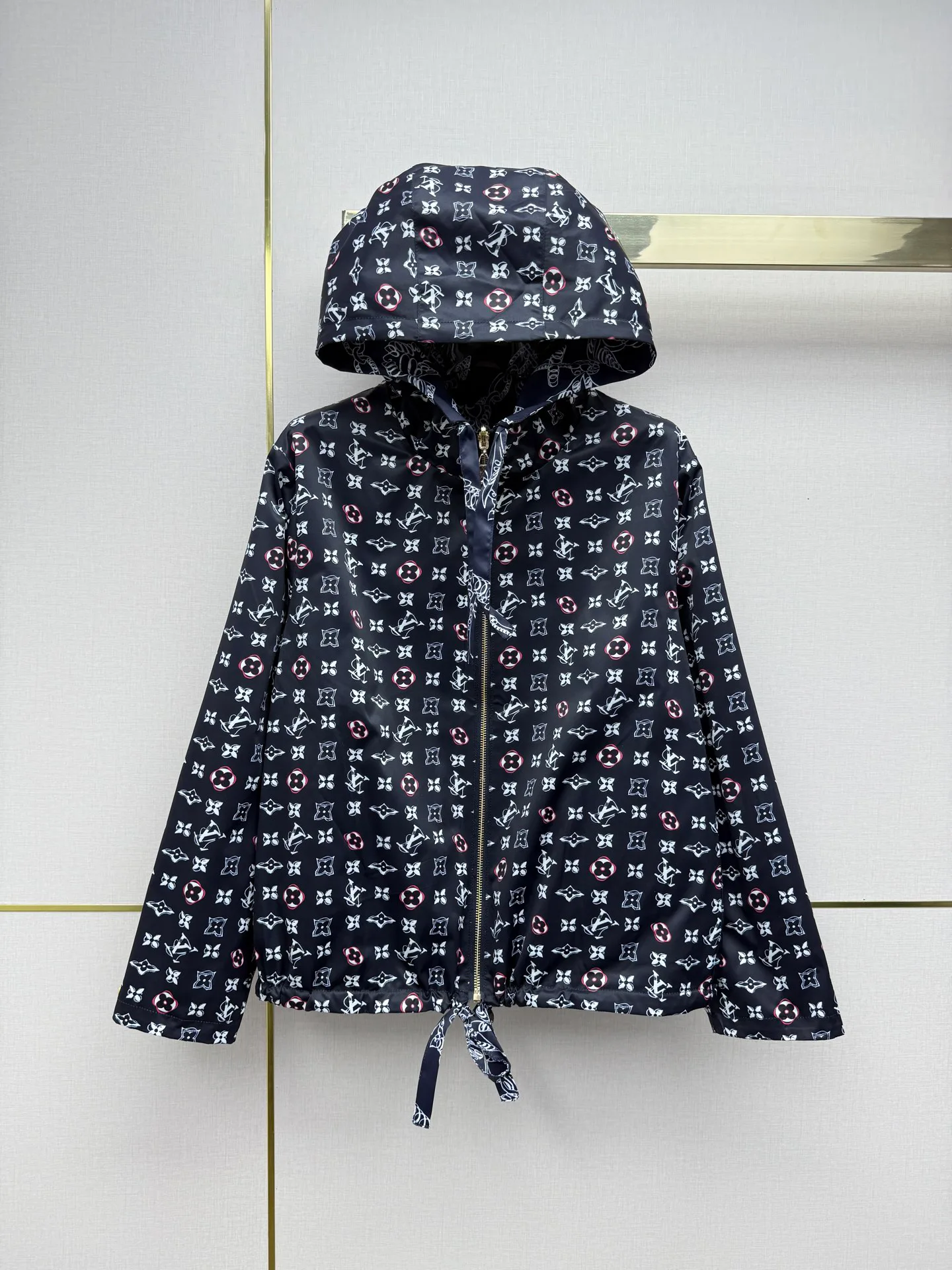 Куртки И Пуховики Женские Louis Vuitton 13048632
