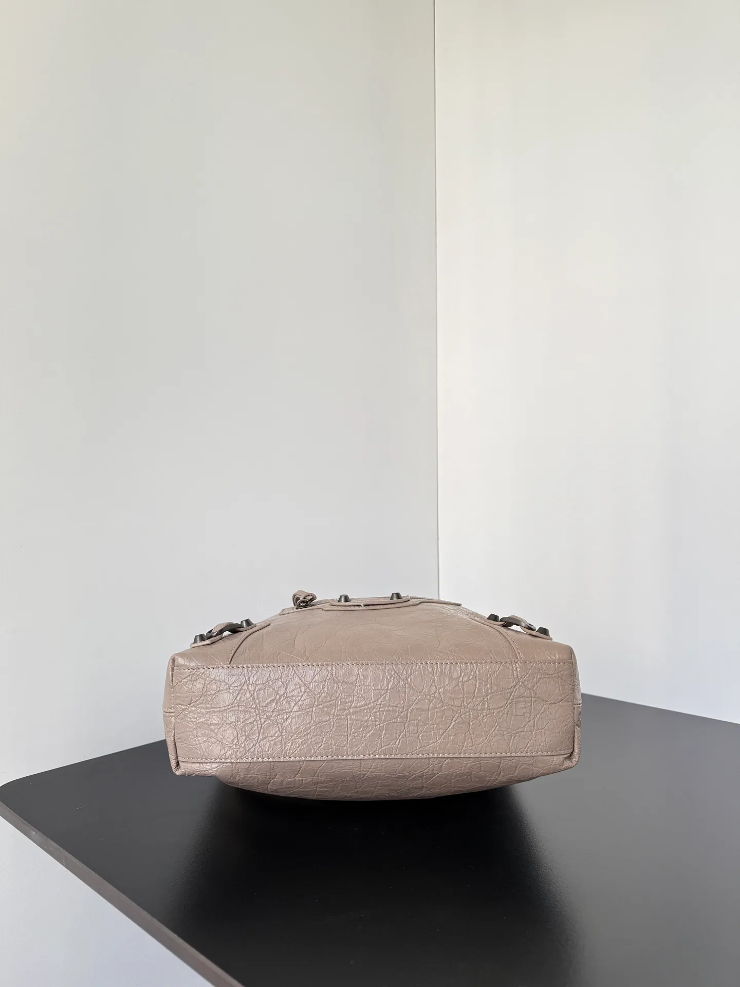 Сумки На Ремне Женские Balenciaga 11386854