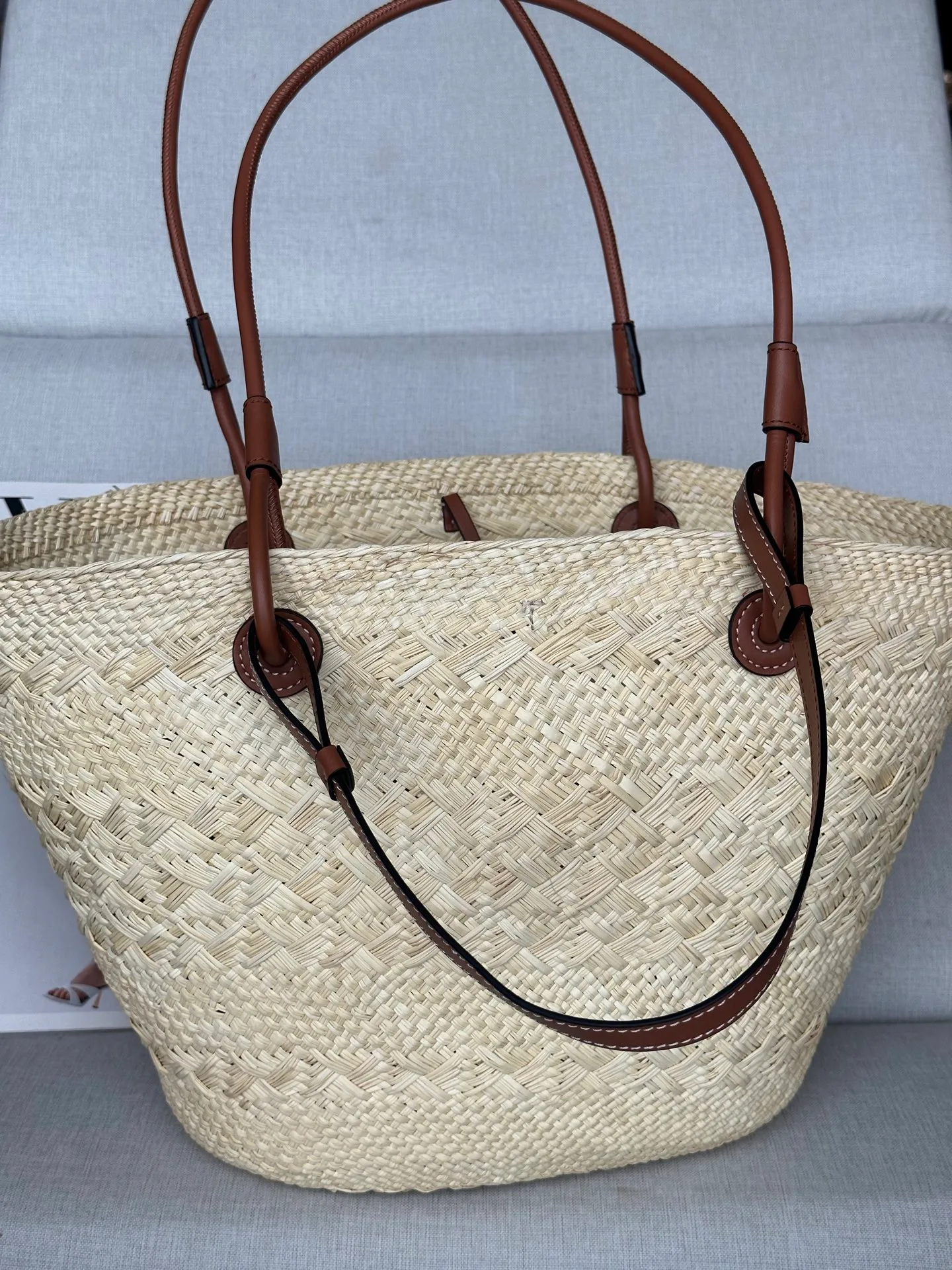 Классические Сумки Женские Loewe 11675837
