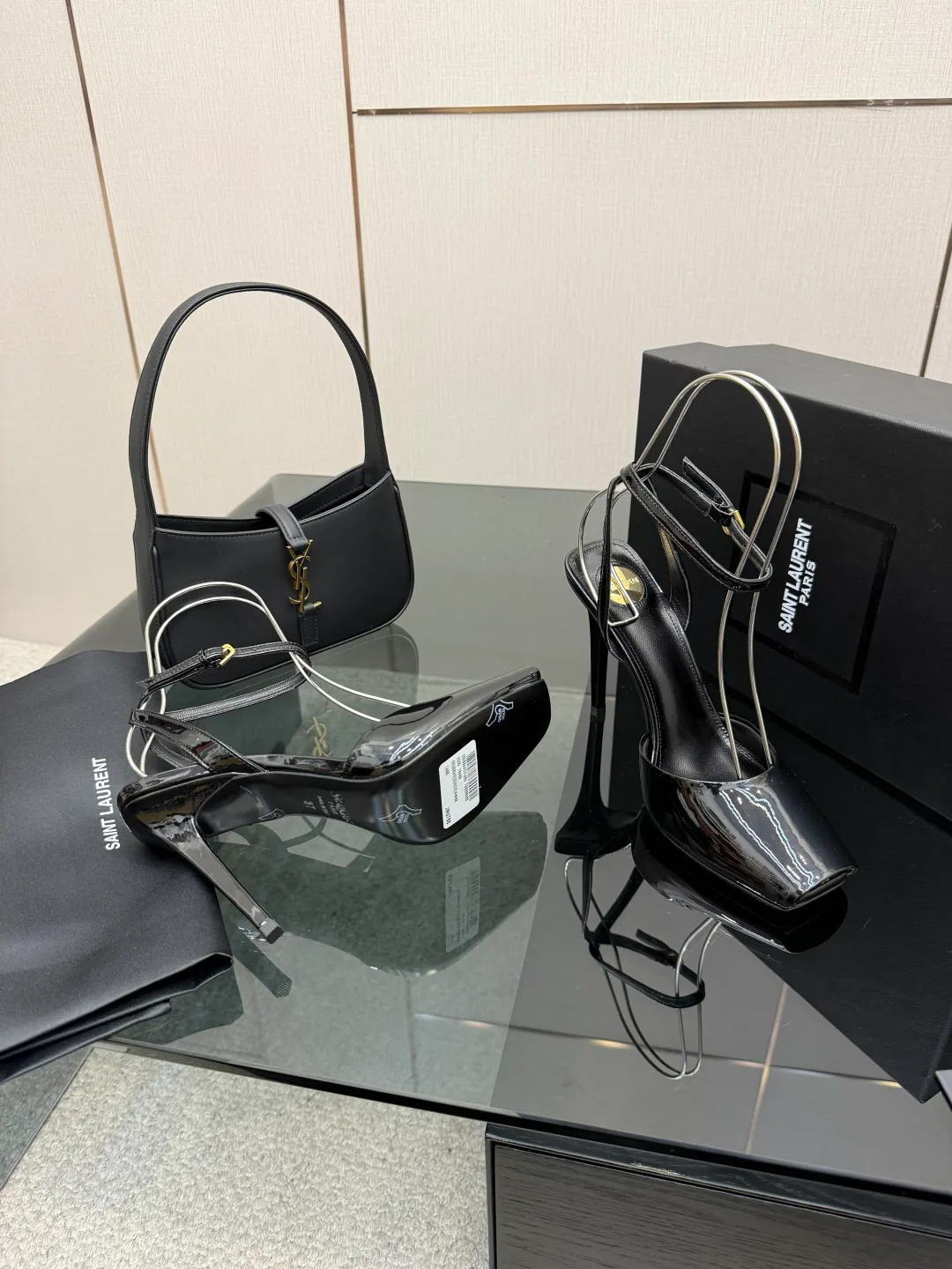 Туфли Женские Saint Laurent 708444