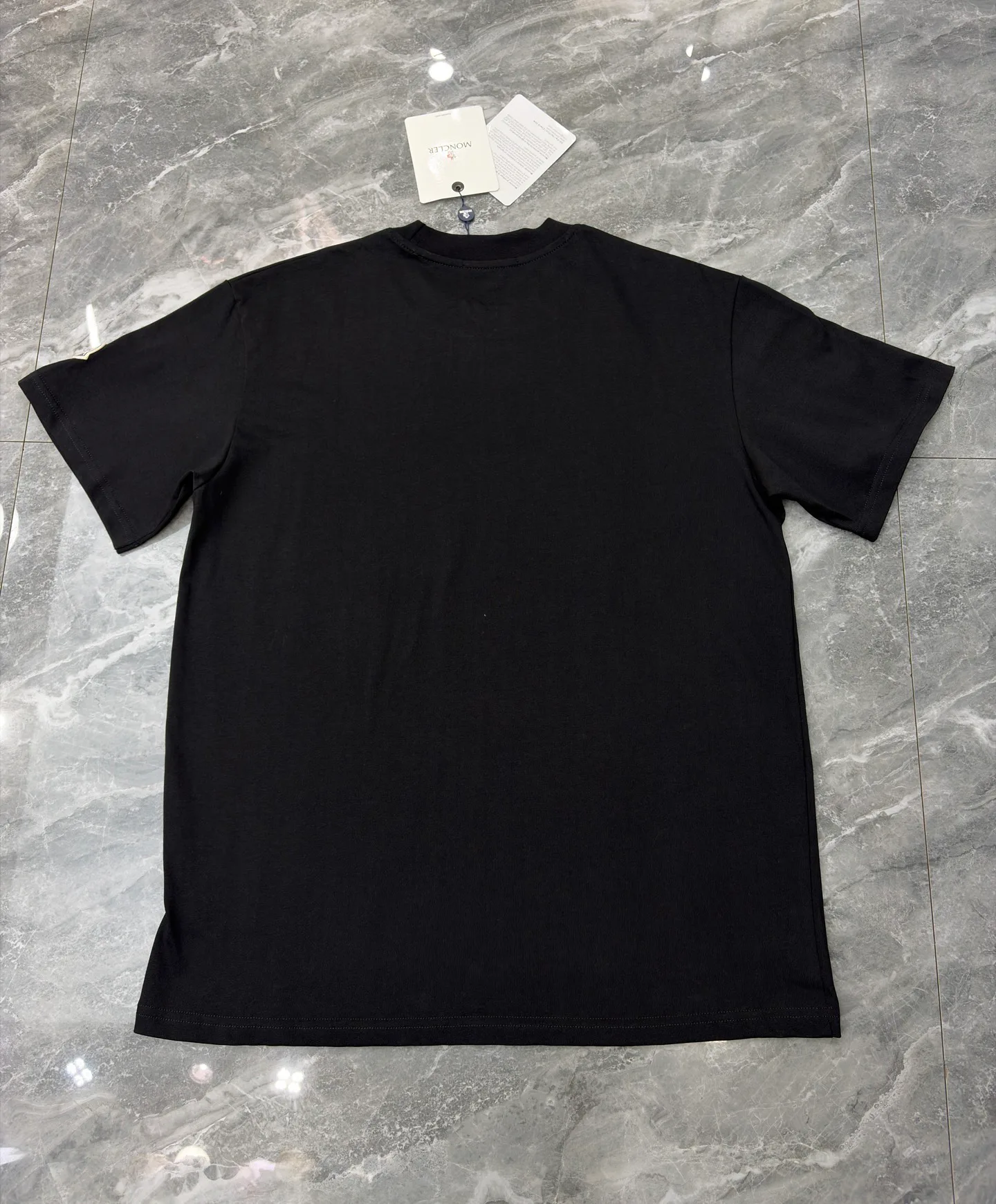 Футболки Женские Moncler 11424368