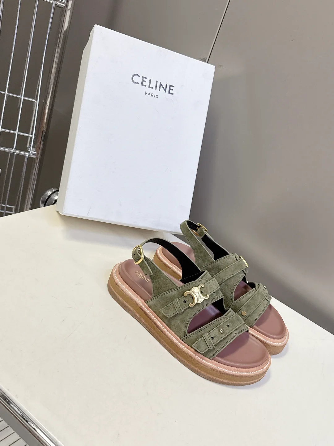 Сандалии Женские Celine 13581749