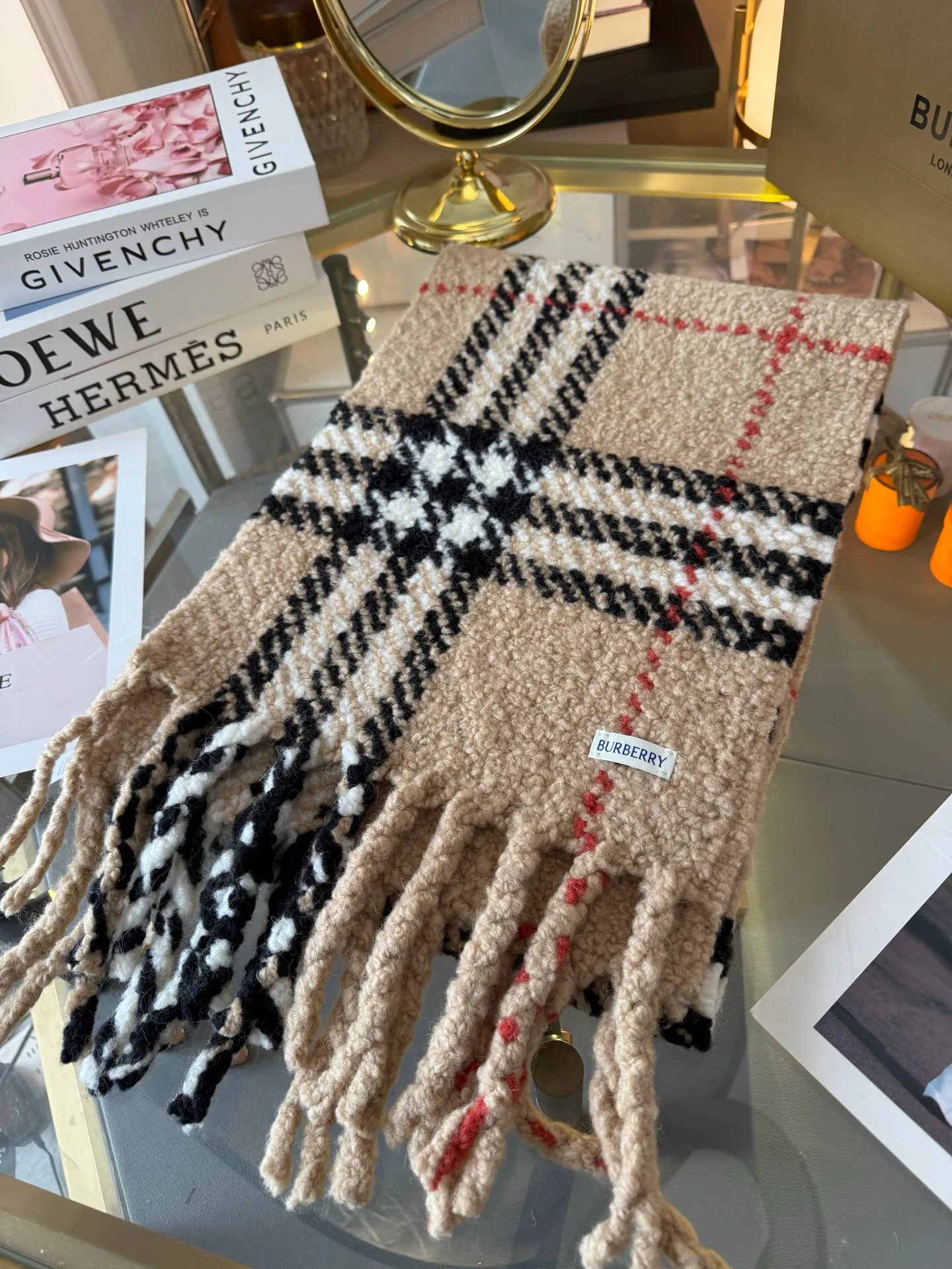 Шарфы Burberry 18222517