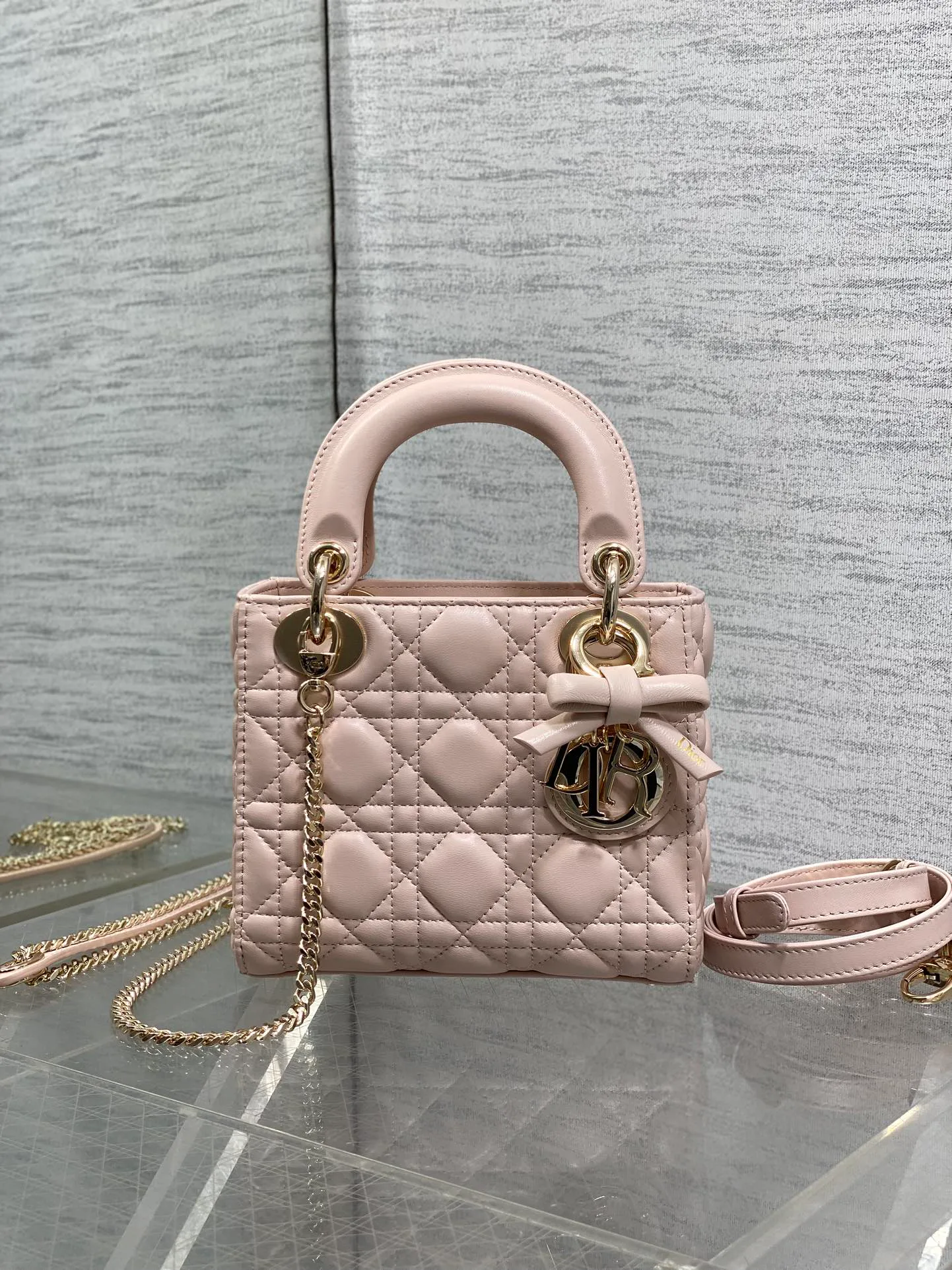 Классические Сумки Женские Christian Dior 11685150