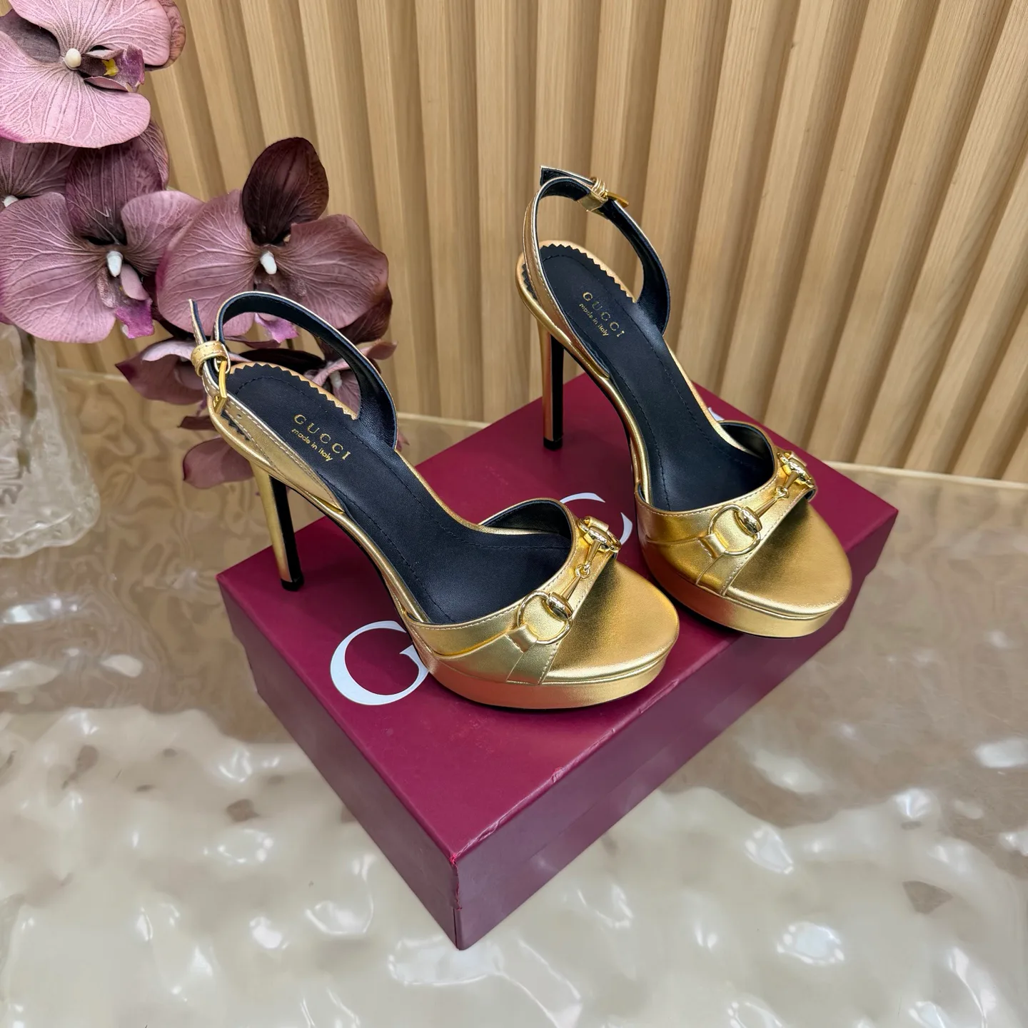 Босоножки Женские Gucci 17448814