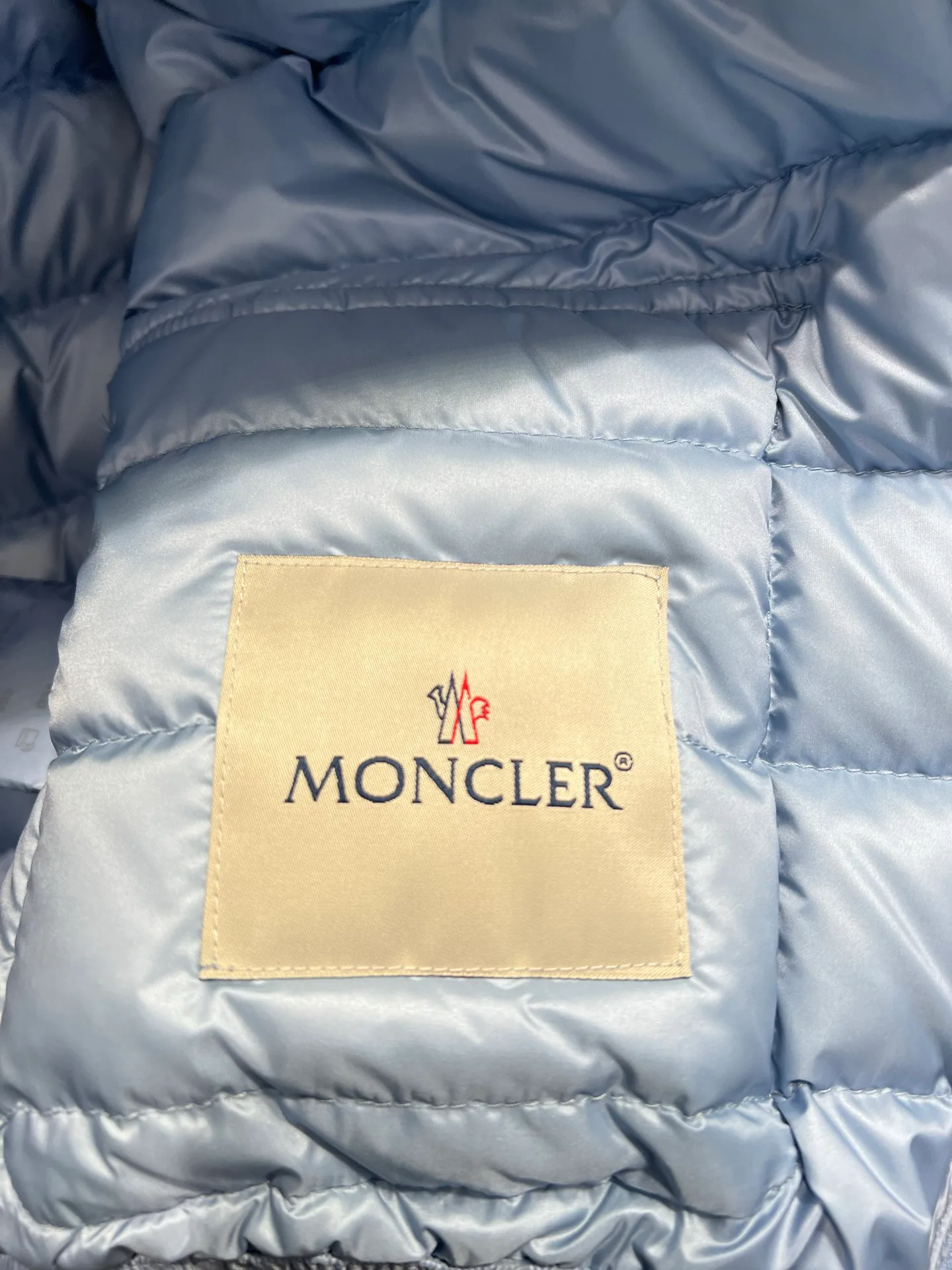 Куртки И Пуховики Женские Moncler 18212694