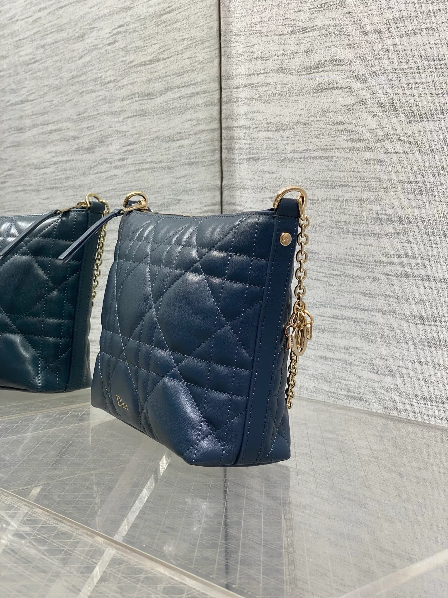 Классические Сумки Женские Christian Dior 17629545