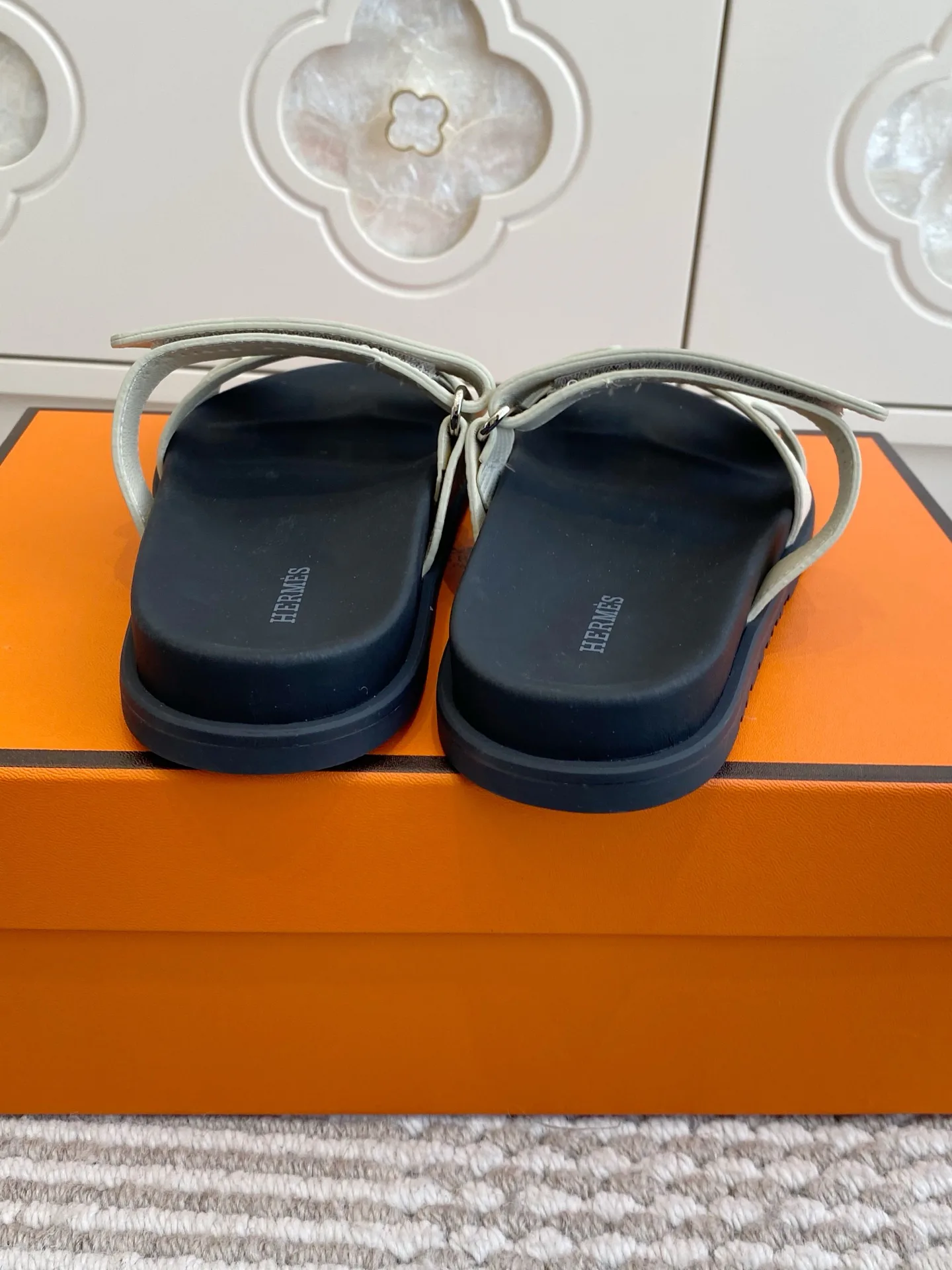 Шлепанцы Женские Hermes 1717026
