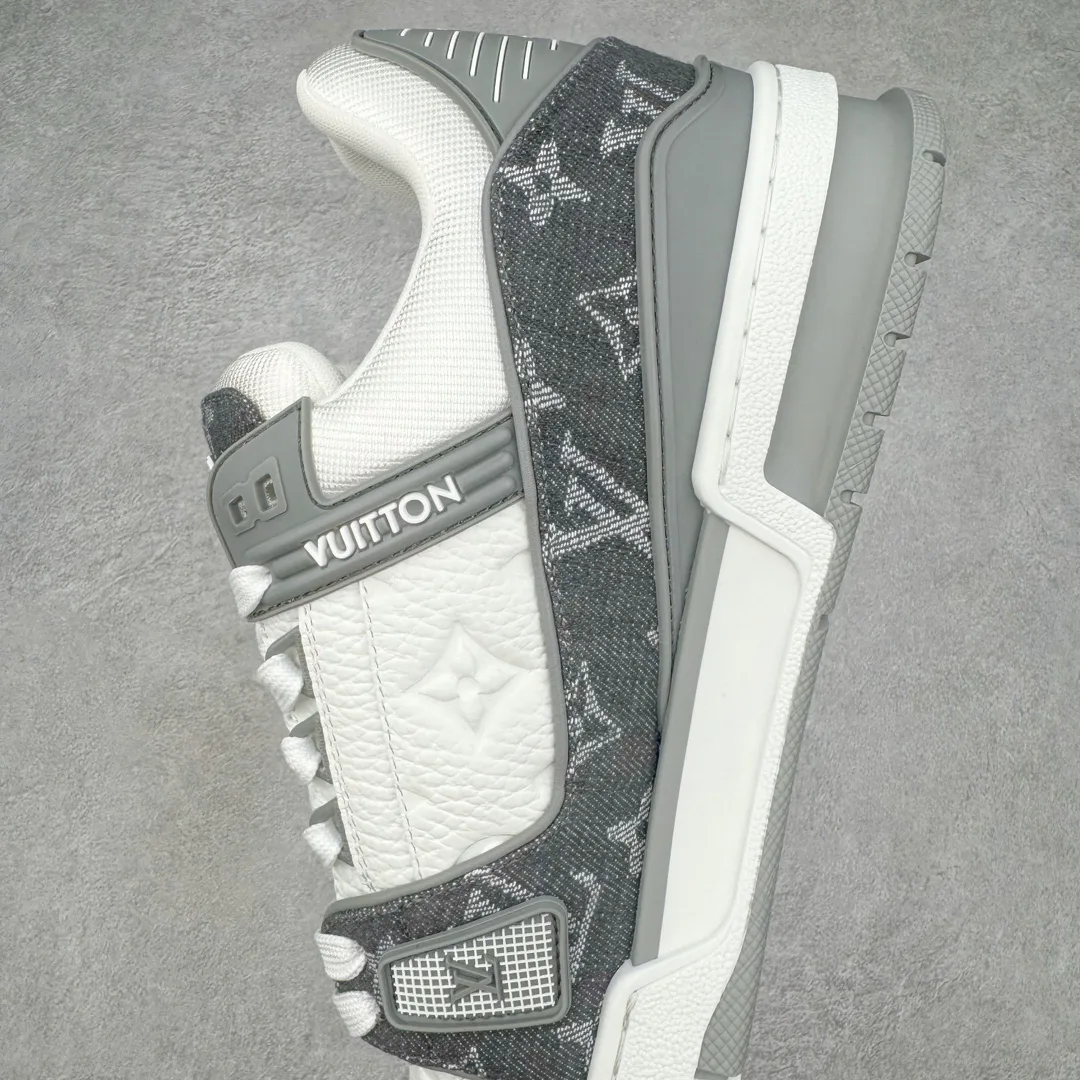 Кроссовки Женские Louis Vuitton 15207