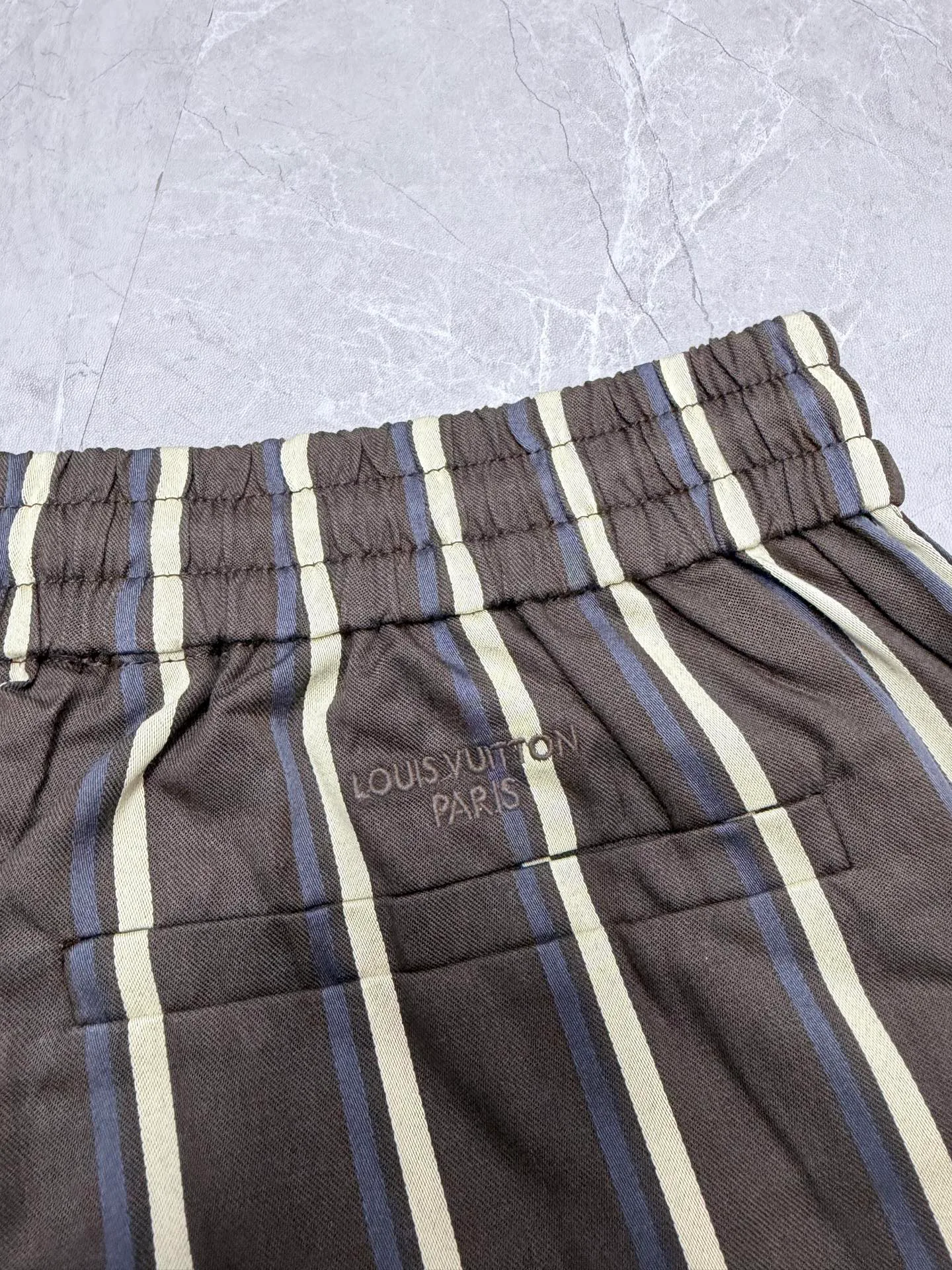 Шорты Мужские Louis Vuitton 13381325