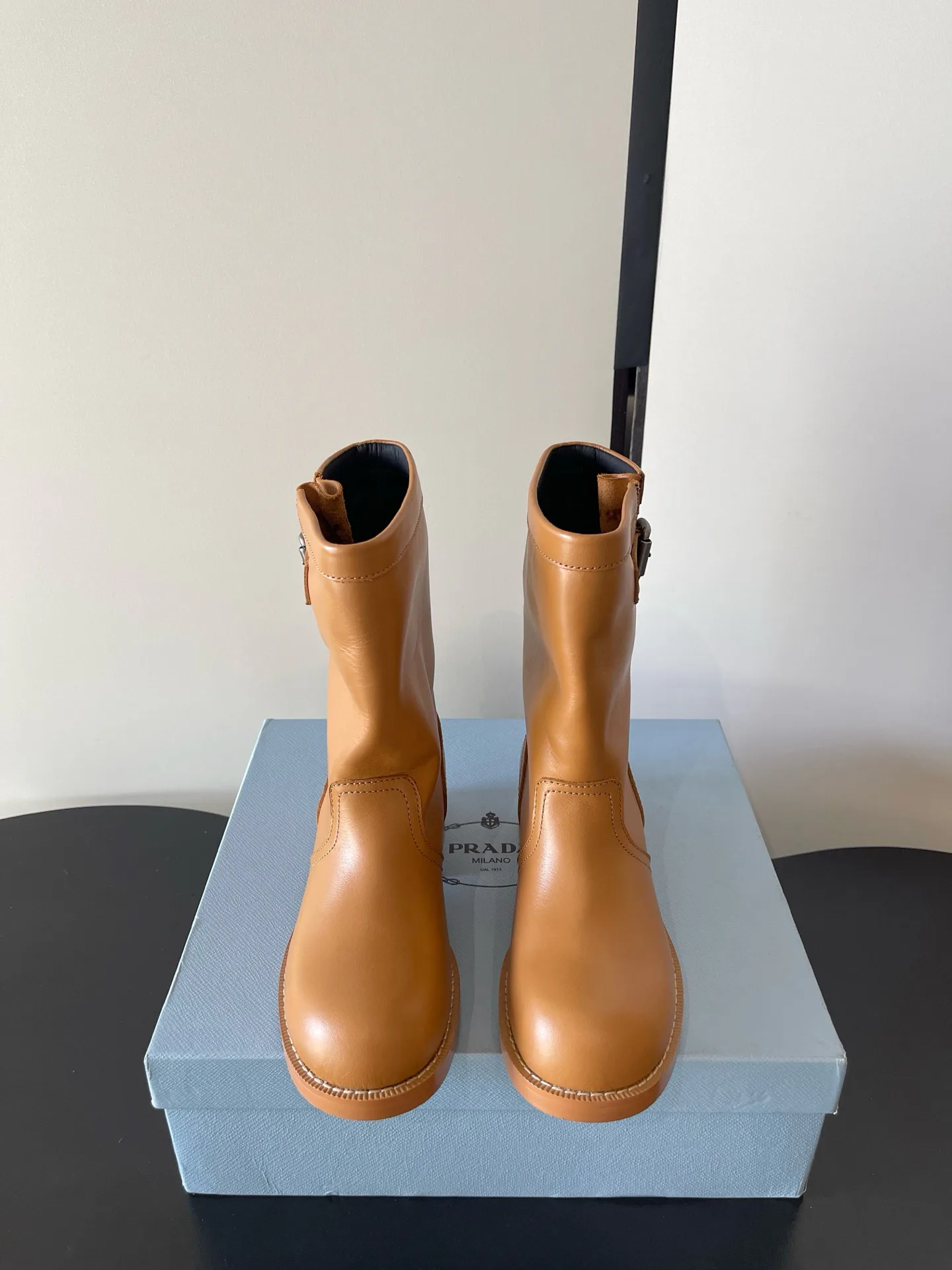 Ботинки Женские Prada 18333953