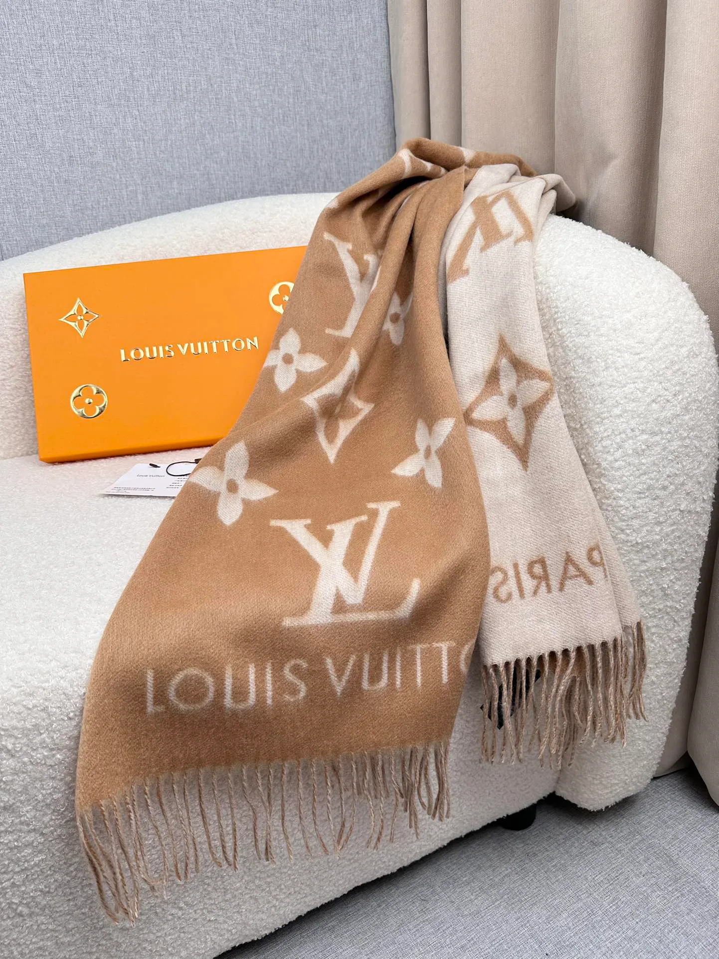 Шарфы Louis Vuitton 1973574