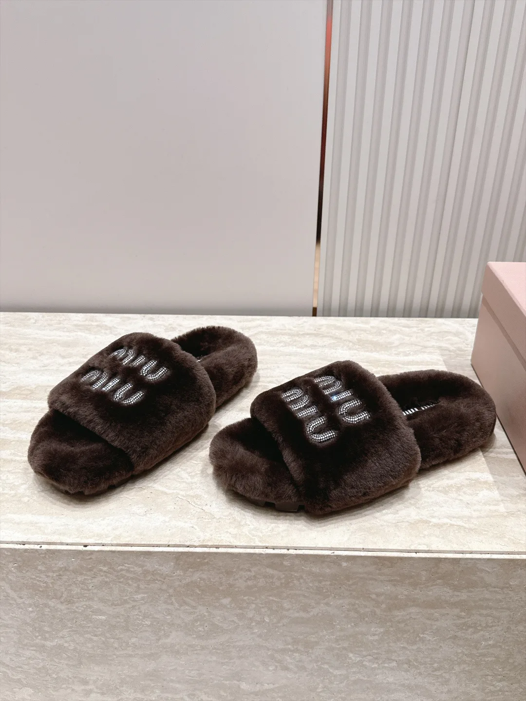 Тапочки Женские Miu Miu 18025327