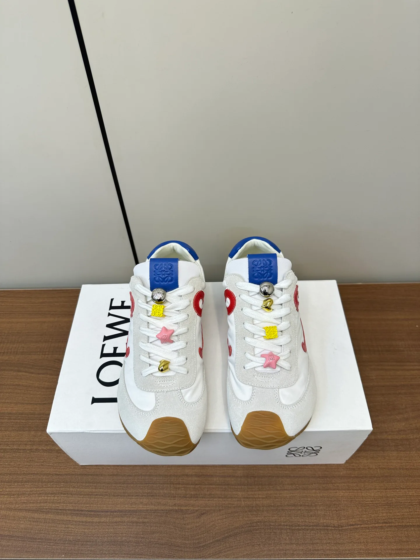 Кроссовки Женские Loewe 11206067