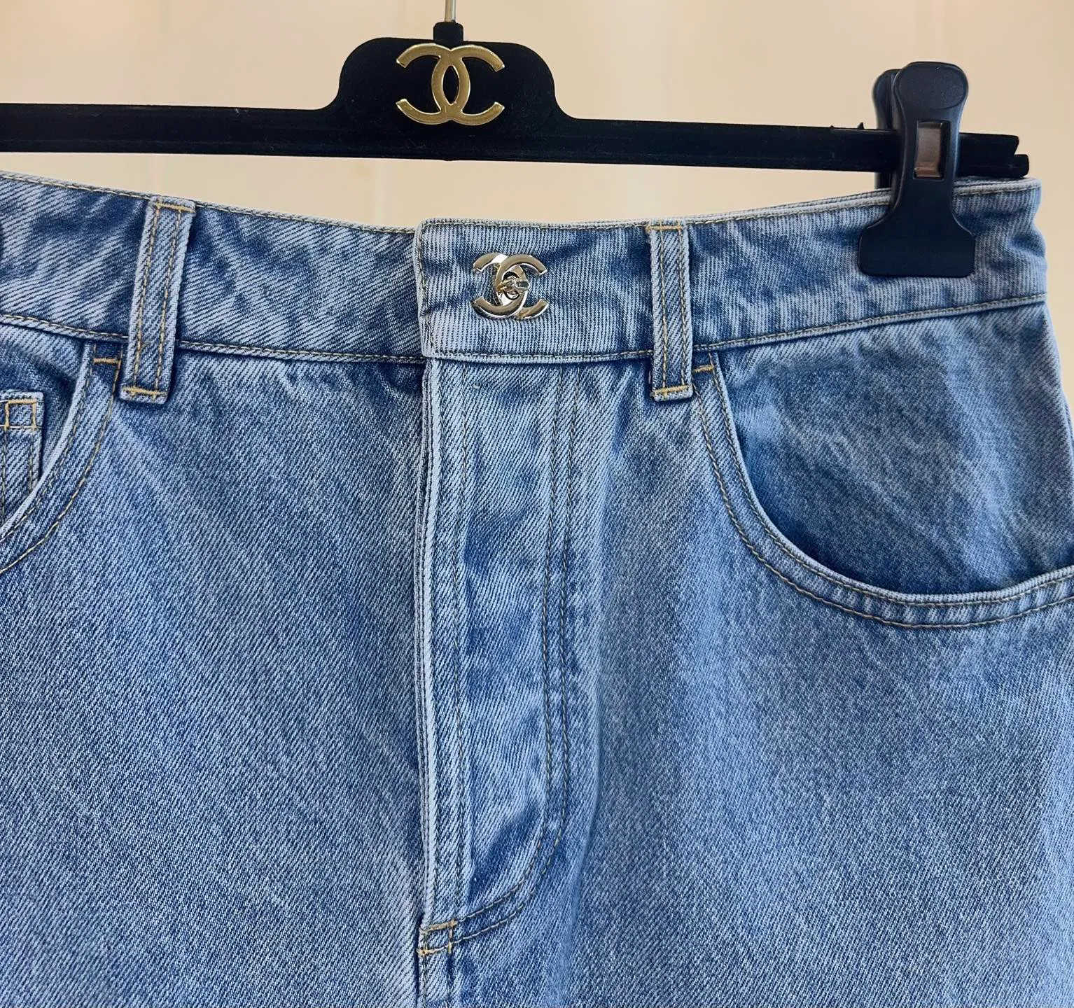 Юбки Женские Chanel 18991306