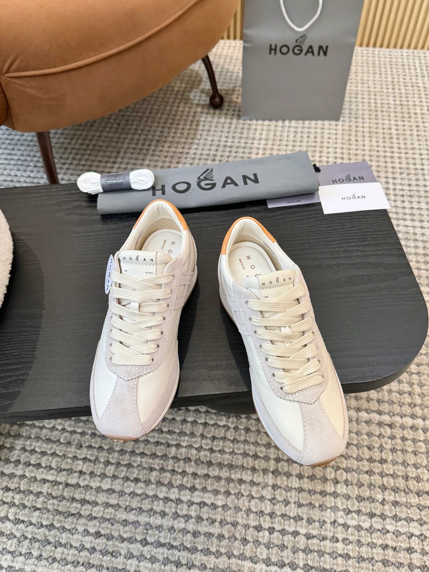 Кроссовки Женские Hogan 13332727