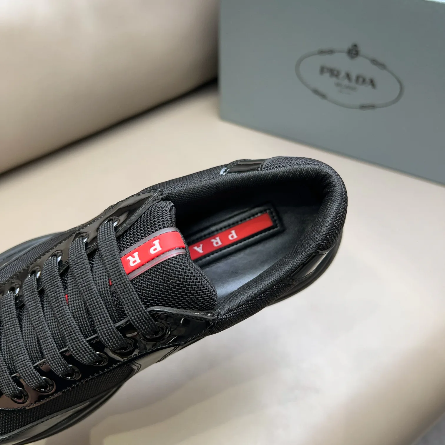 Кроссовки Мужские Prada 17636253
