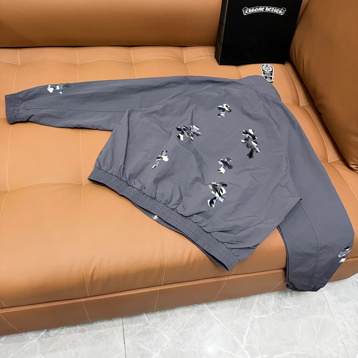Куртки И Пуховики Женские Chrome Hearts 18607133