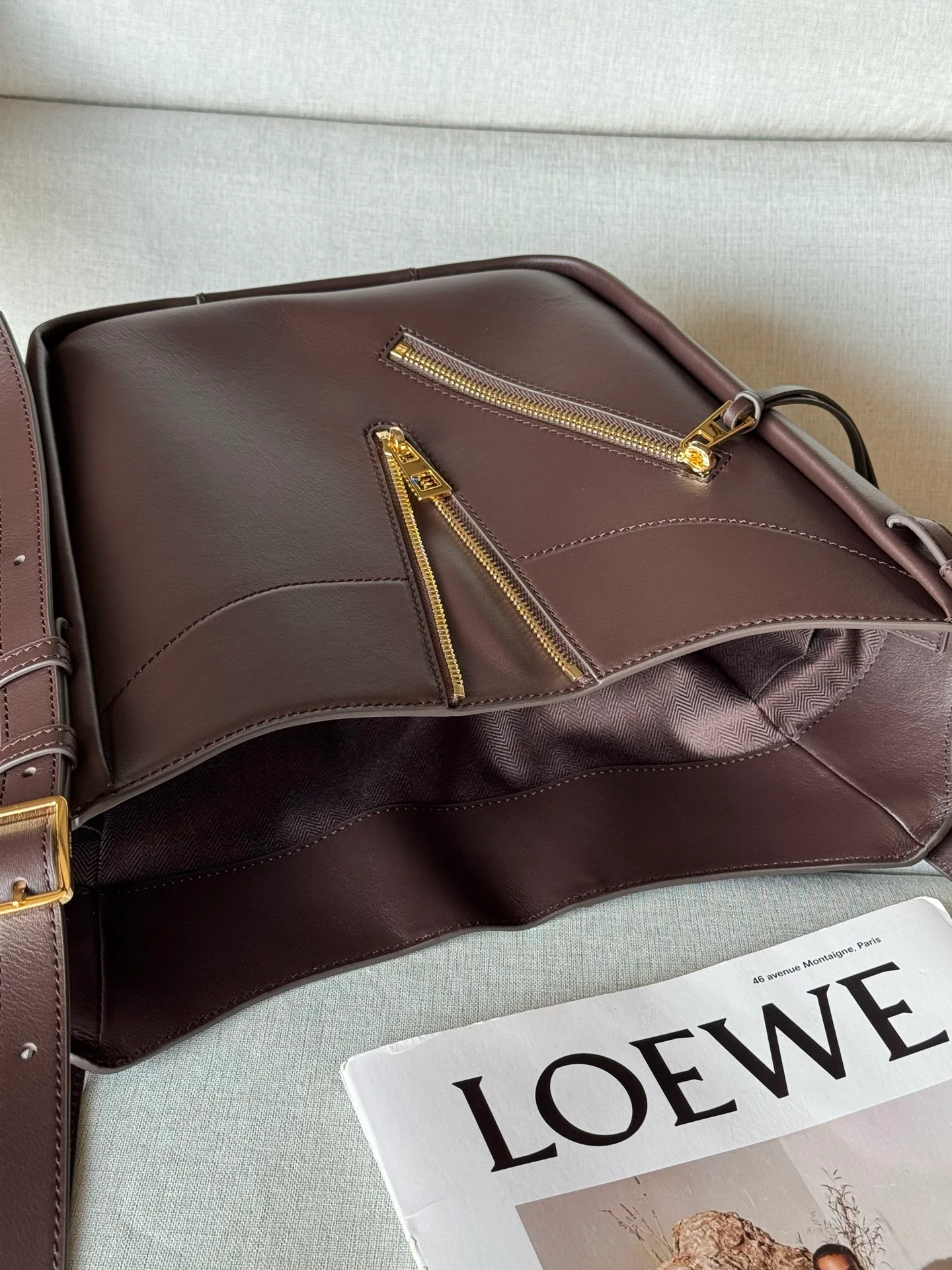 Классические Сумки Женские Loewe 1889746