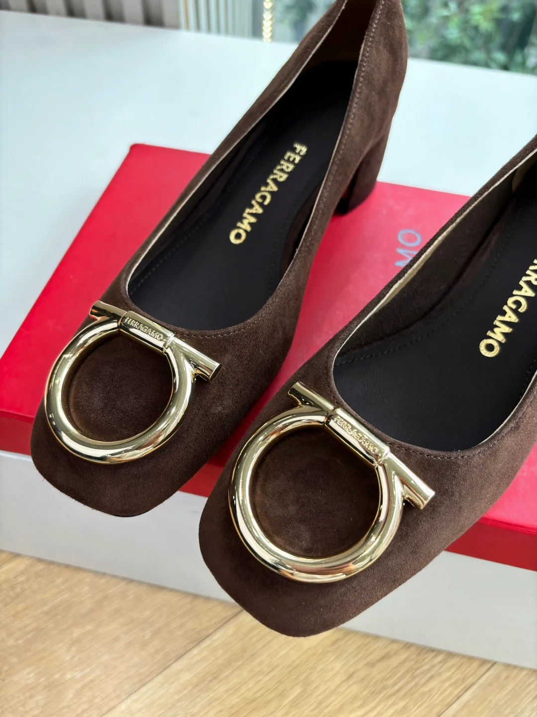 Туфли Женские Salvatore Ferragamo 1260356