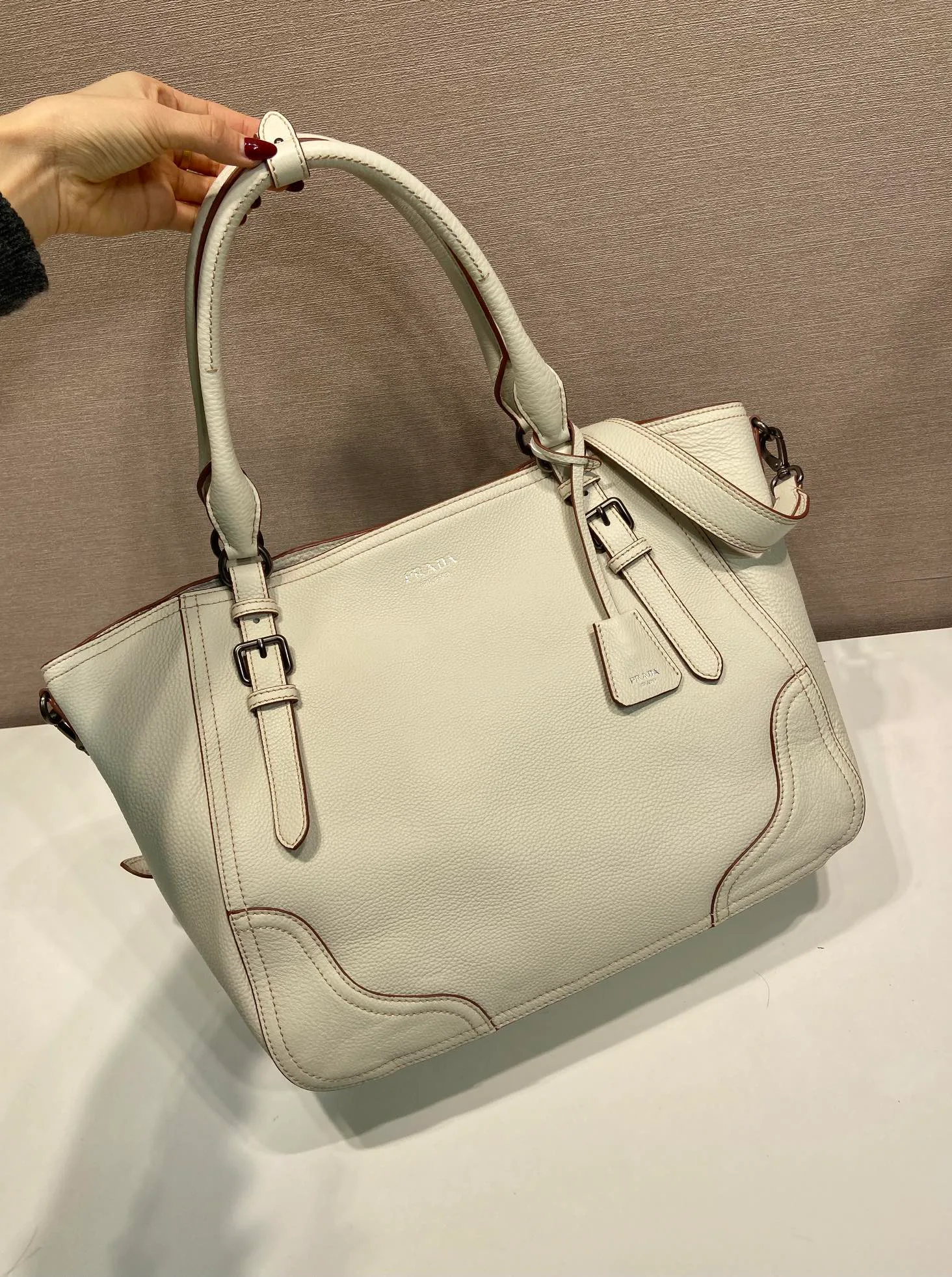 Классические Сумки Женские Prada 10979000