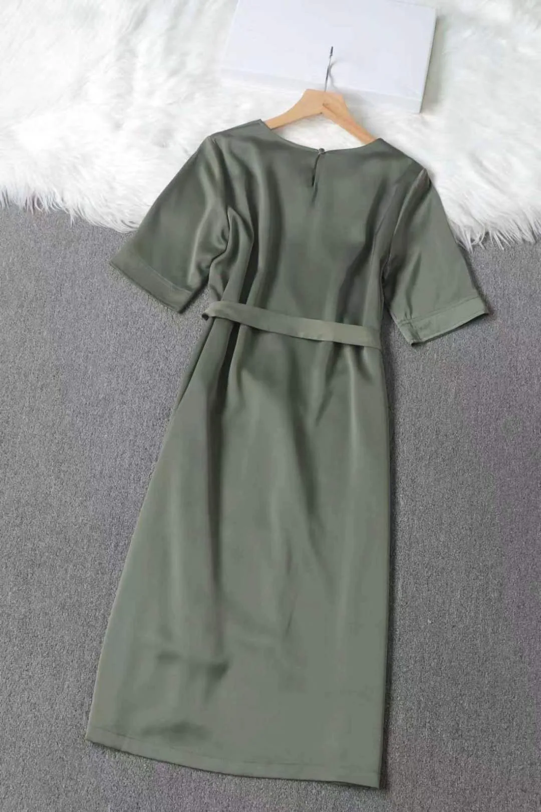 Платья Женские Christian Dior 17420372