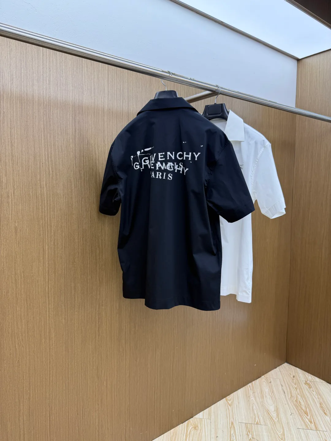 Рубашки Мужские Givenchy 18699207