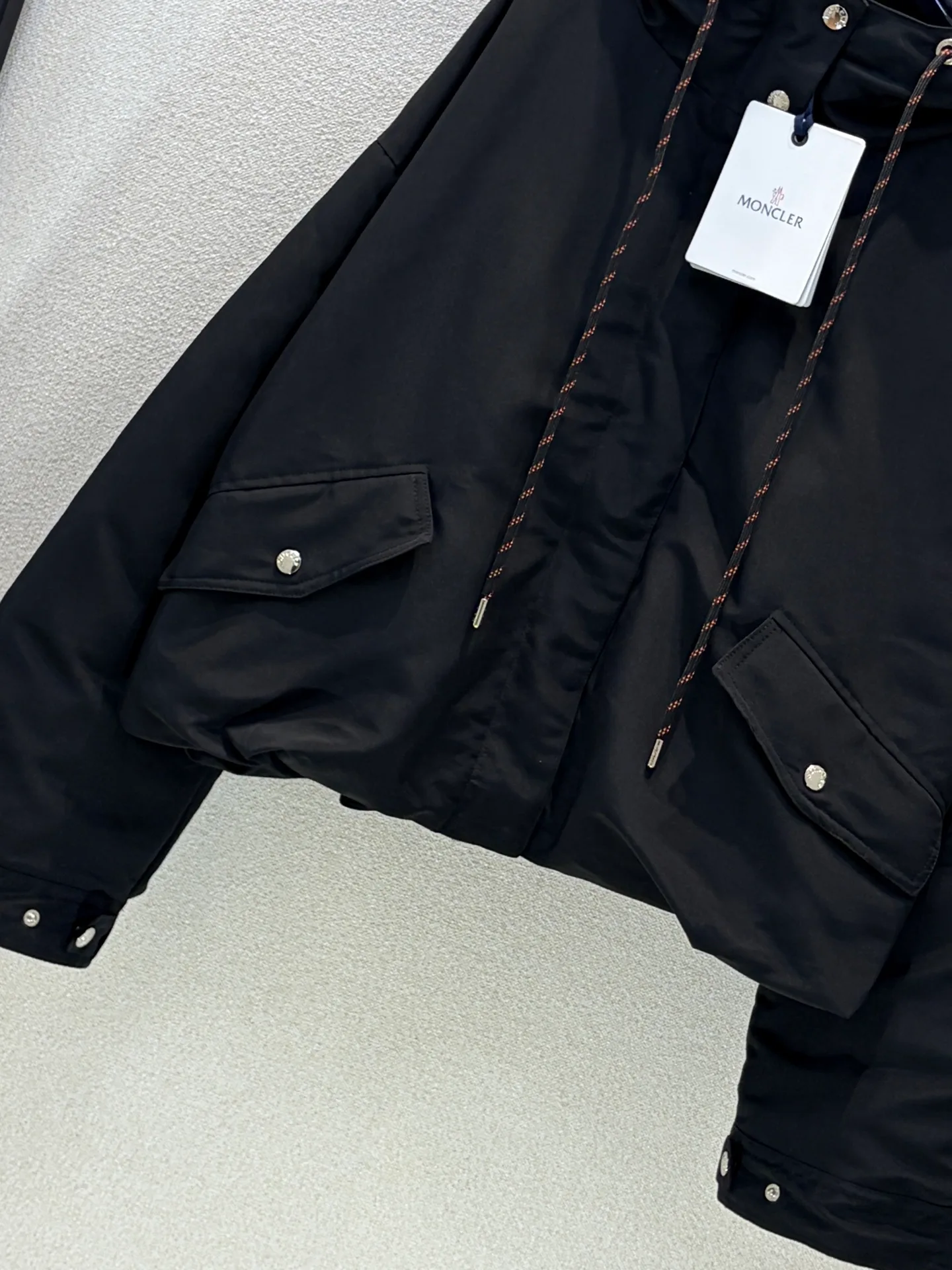 Куртки И Пуховики Женские Moncler 19480504