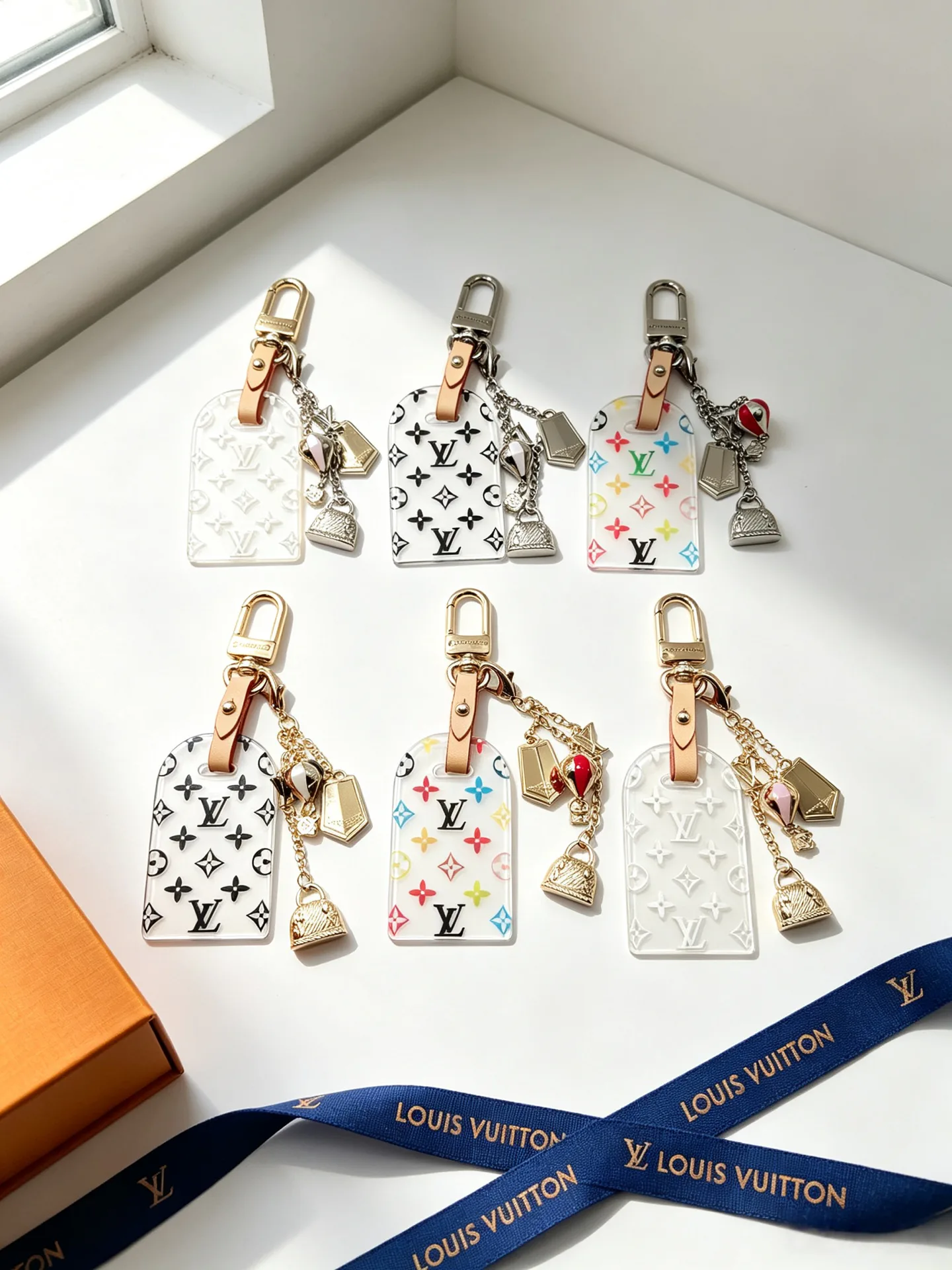 Ключницы Louis Vuitton 17922652