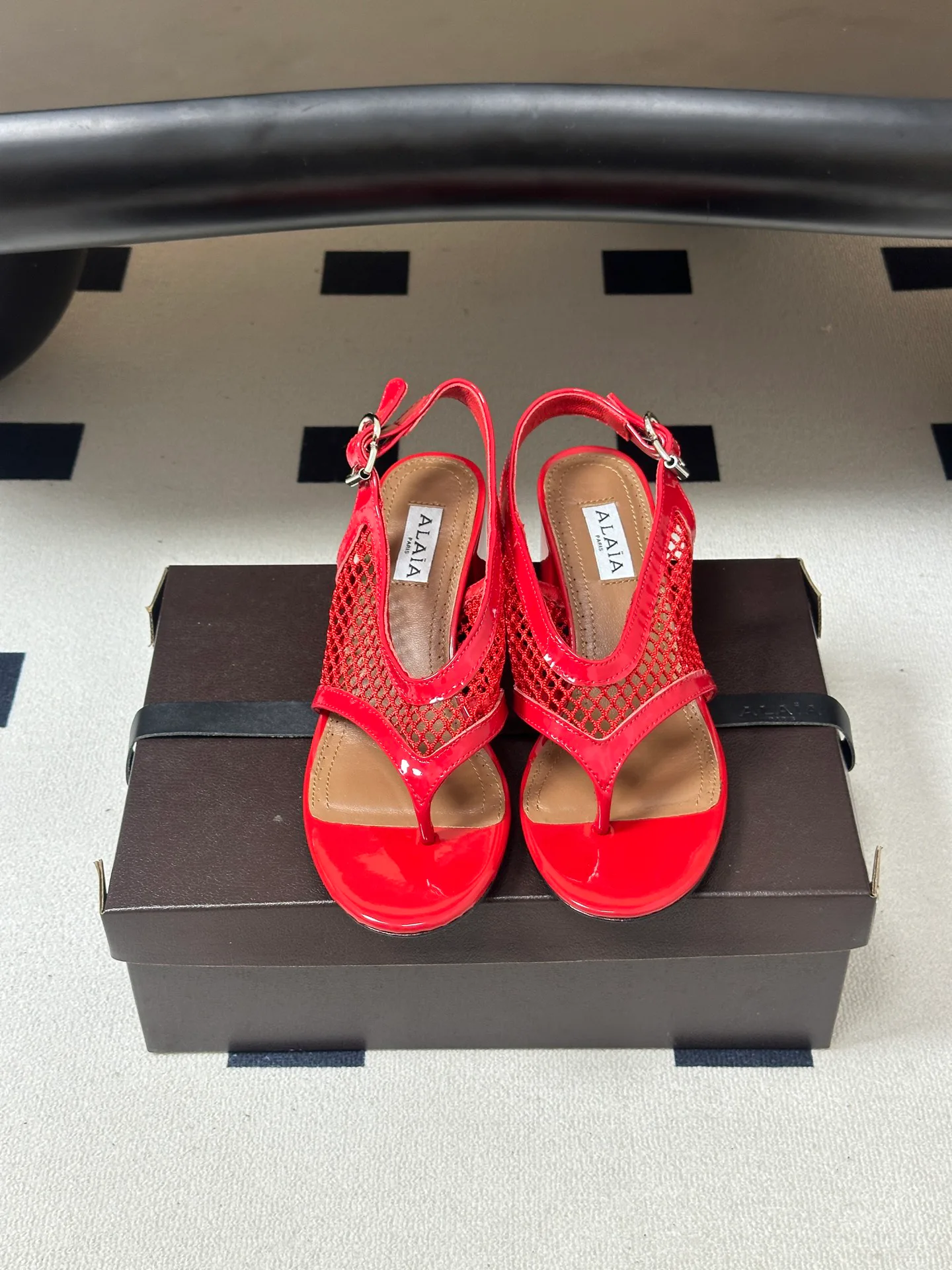 Босоножки Женские Alaia 17338427