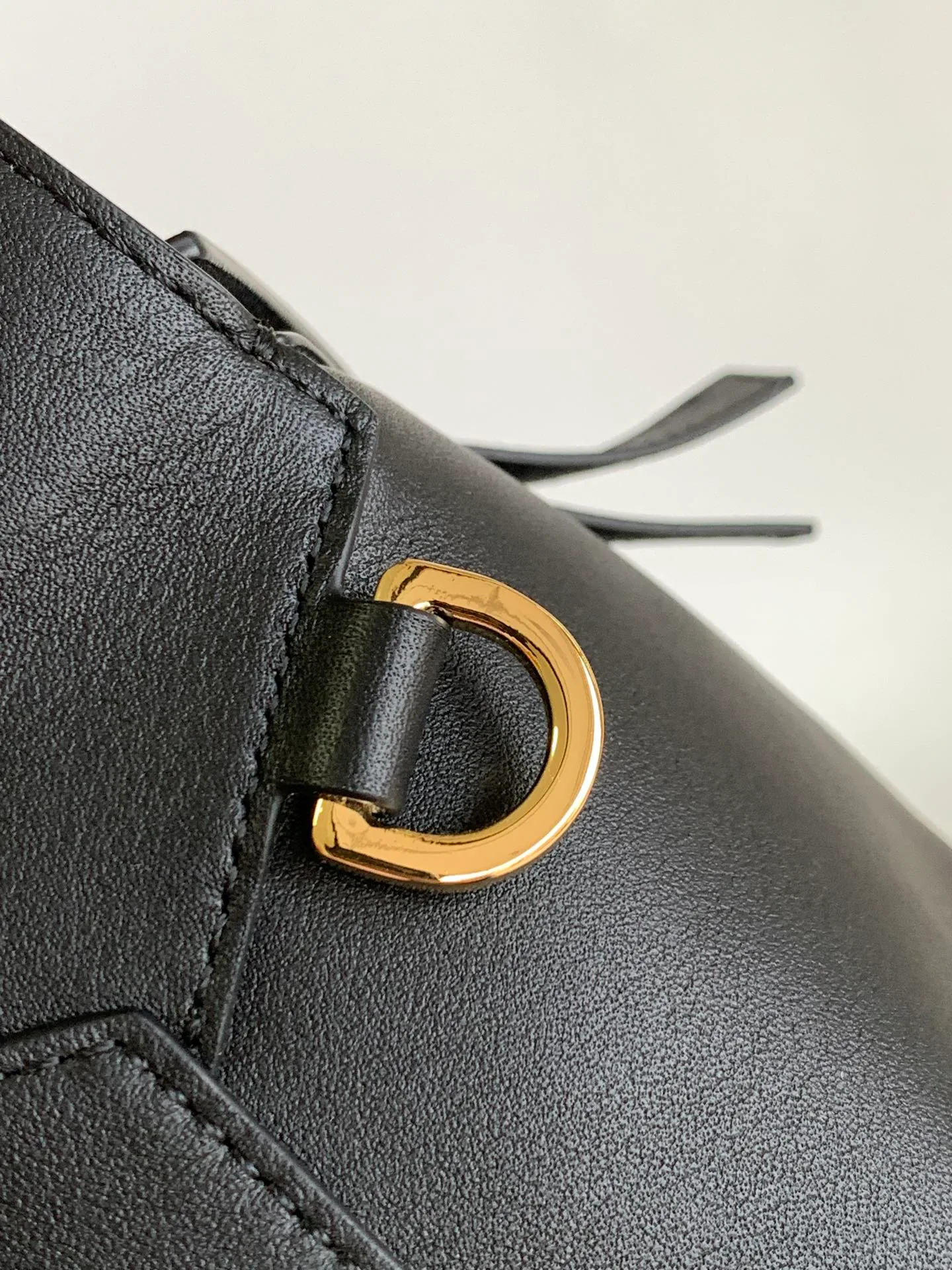 Классические Сумки Женские Loewe 6447983