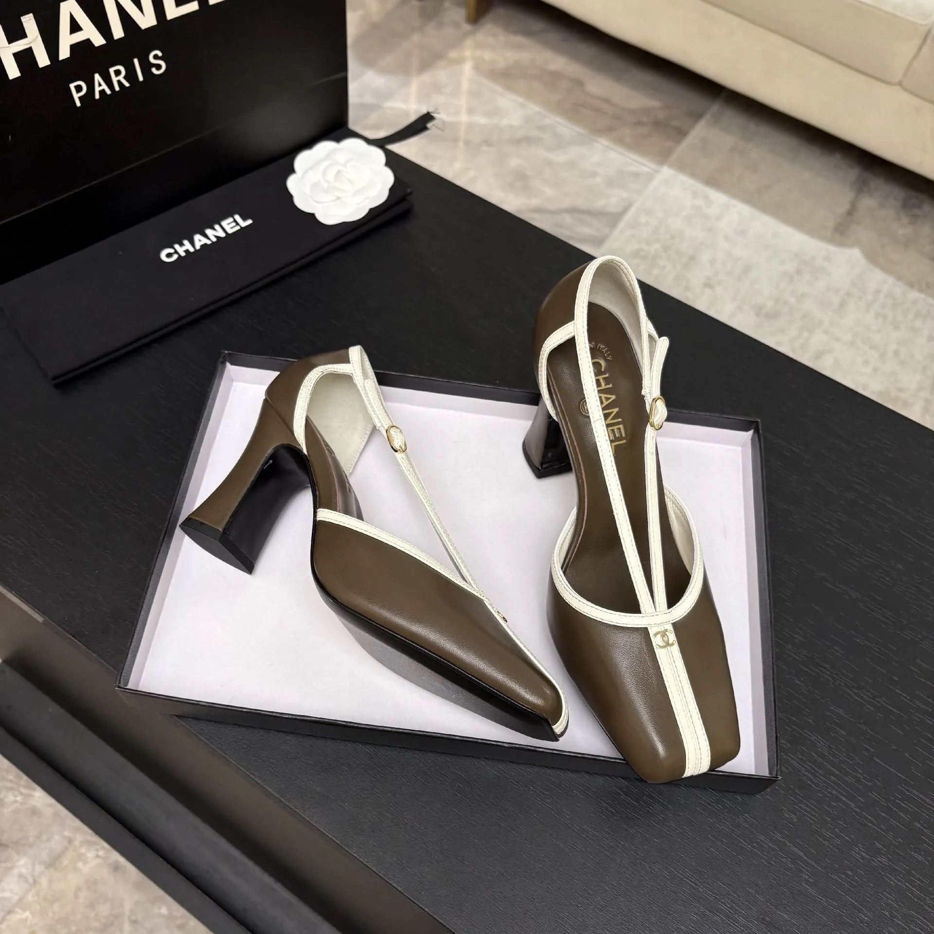 Босоножки Женские Chanel 19339303