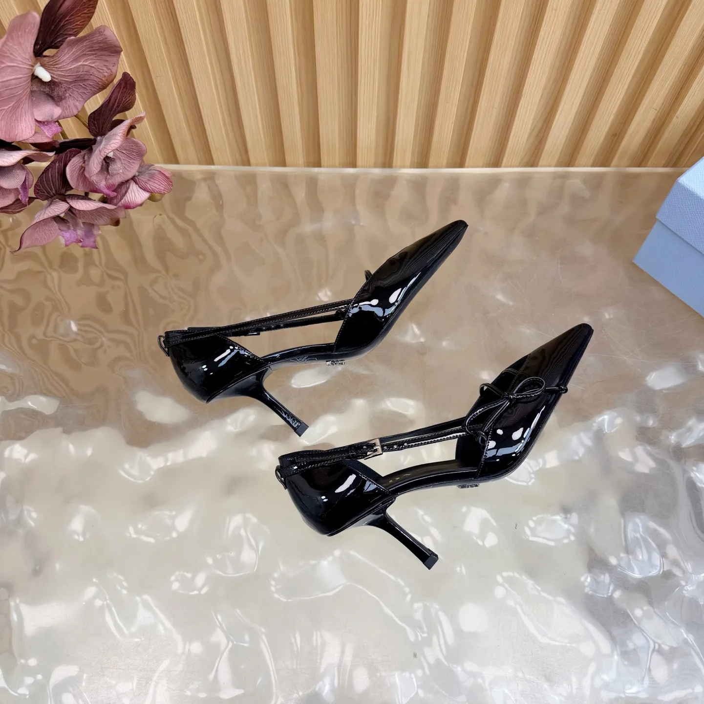 Туфли Женские Prada 11411878