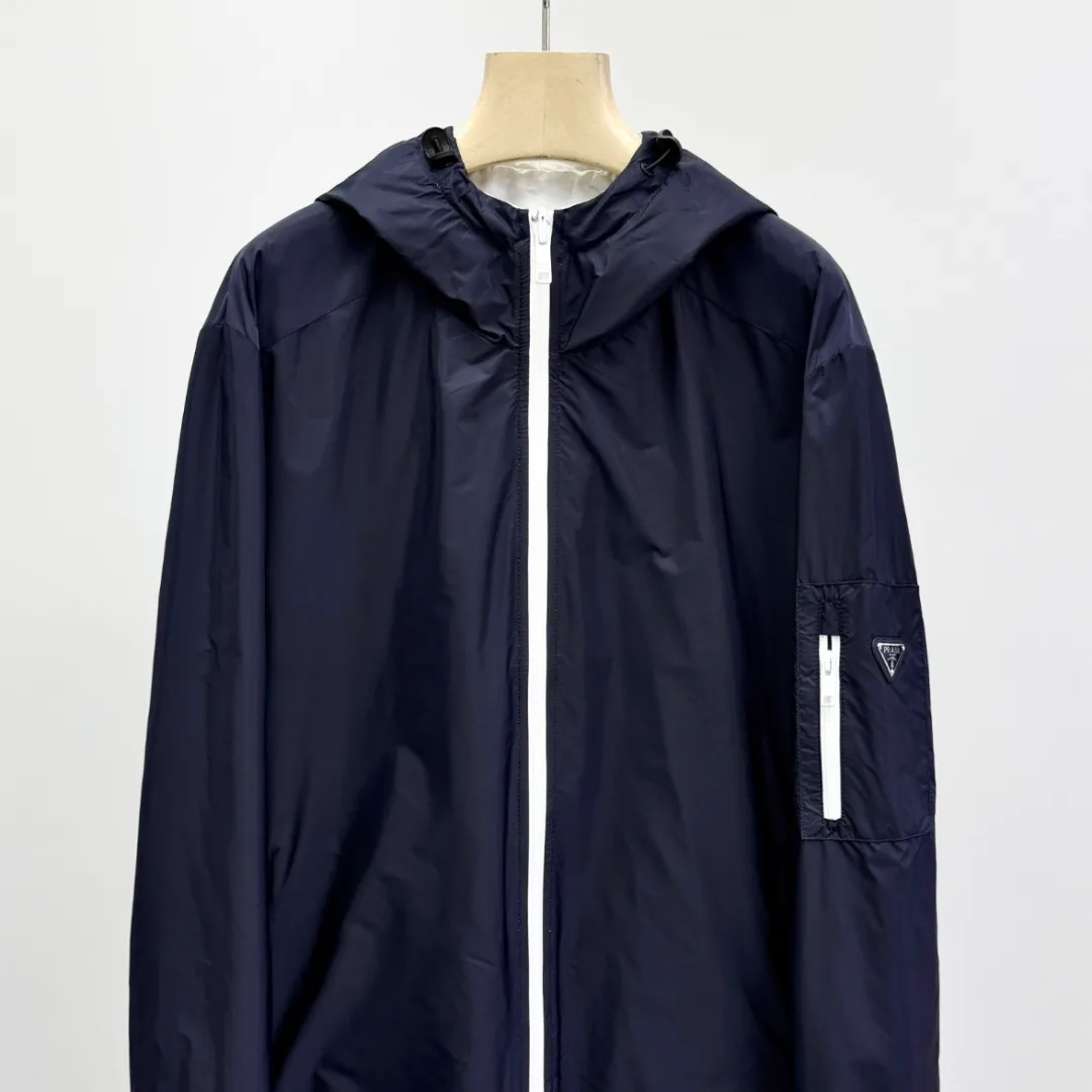 Куртки И Пуховики Мужские Prada 11399648