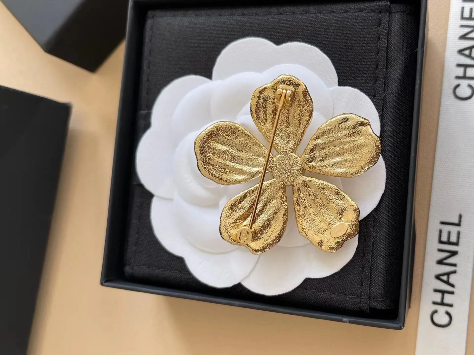 Бижутерия Chanel 360367