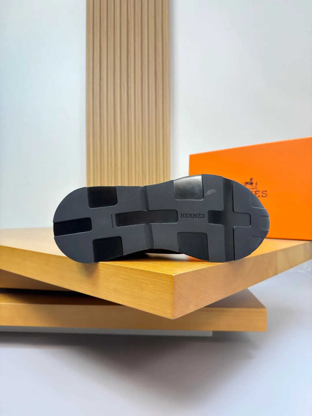 Кроссовки Мужские Hermes 2389652